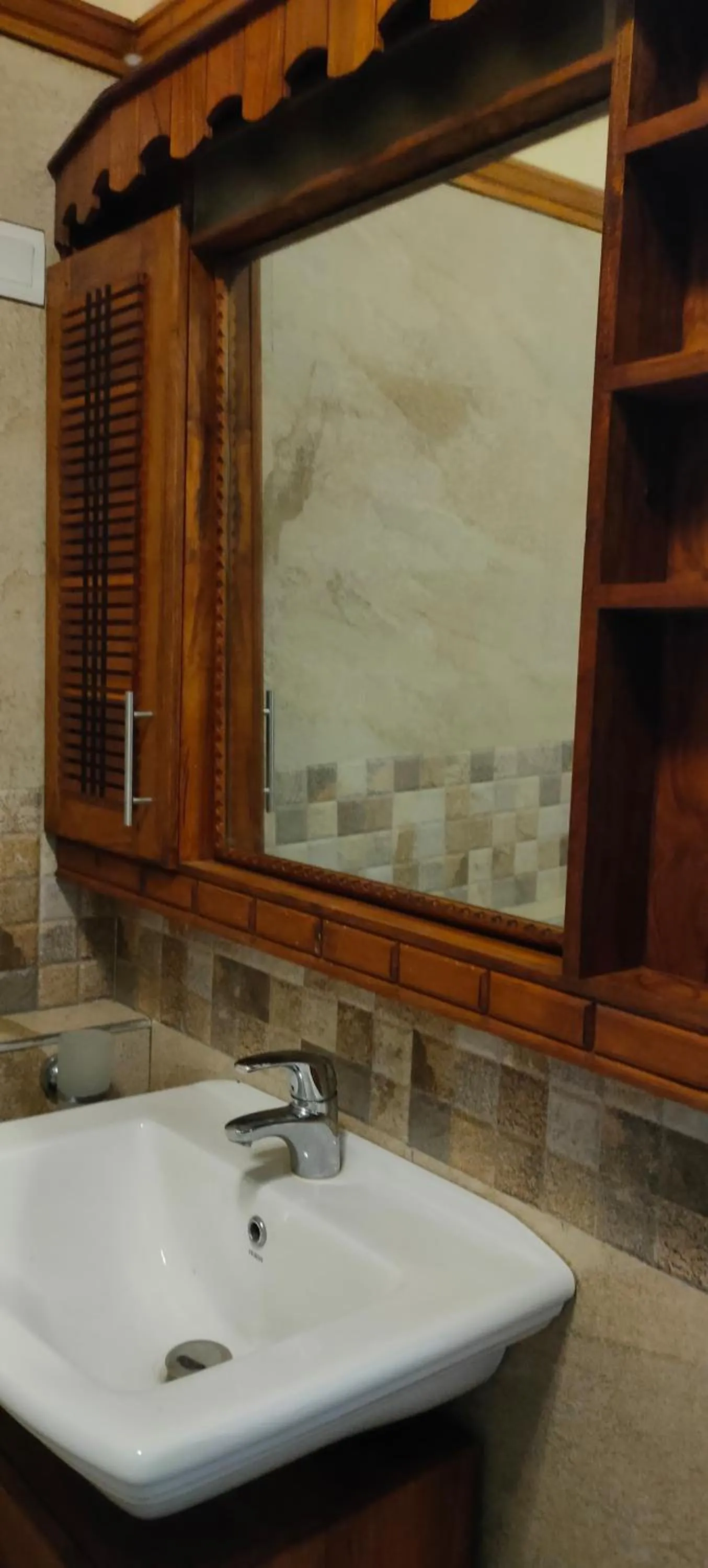 Bathroom in Heaven Palace