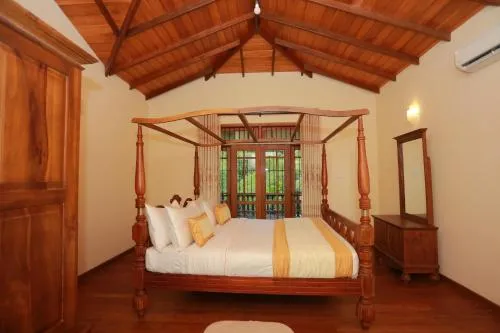 Bed in Heaven Palace