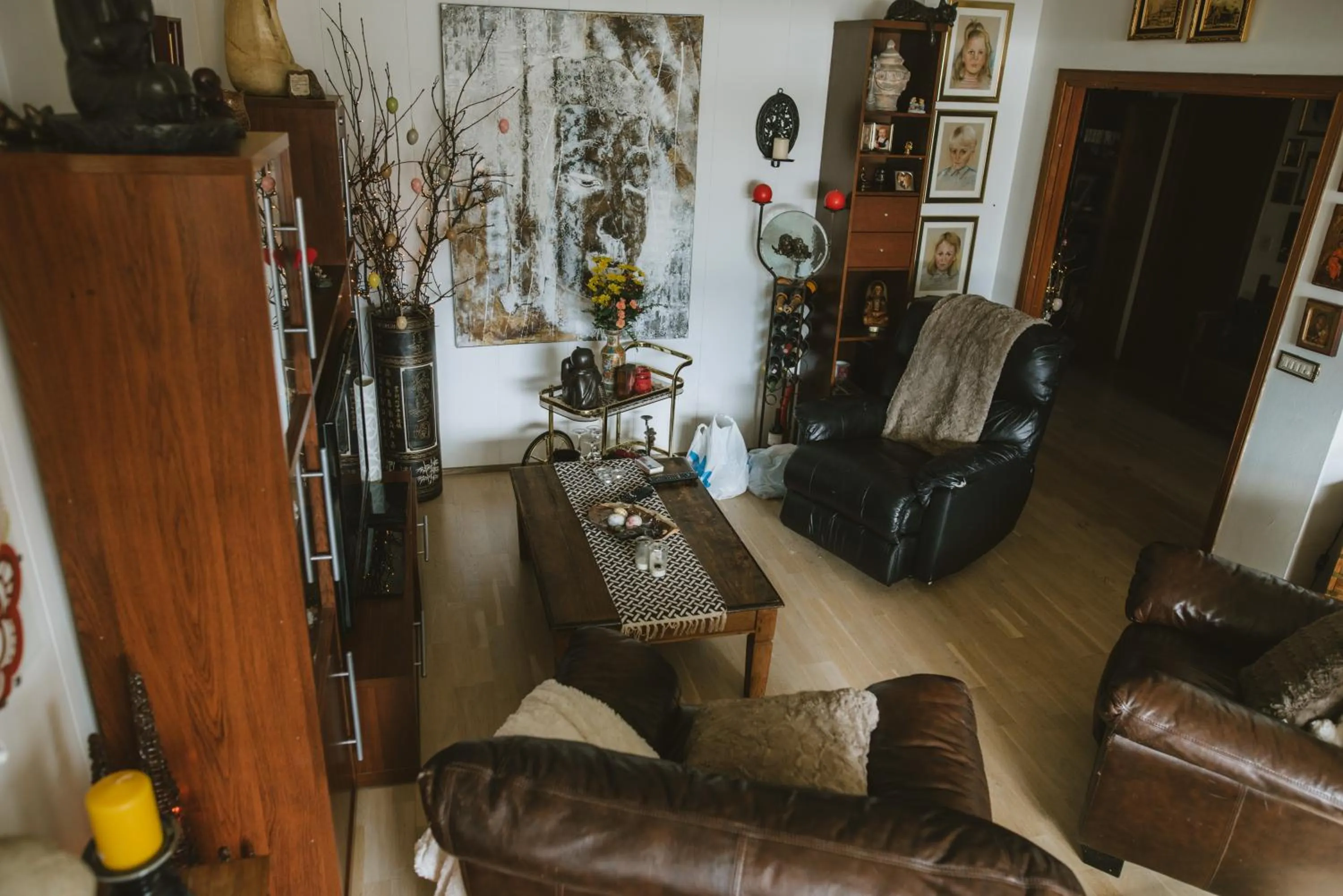 Living room in Blómasetrið Homestay