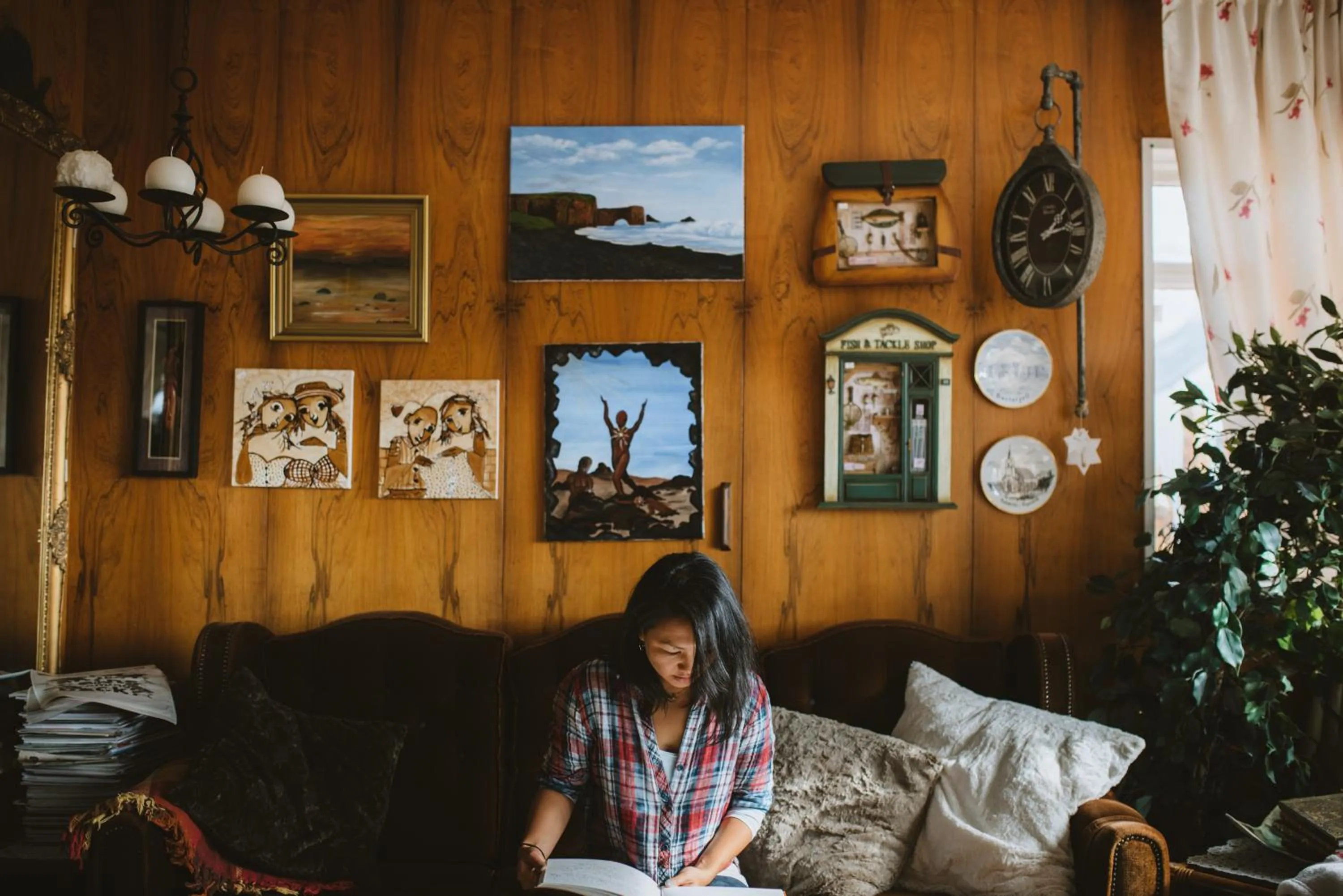 Property building in Blómasetrið Homestay