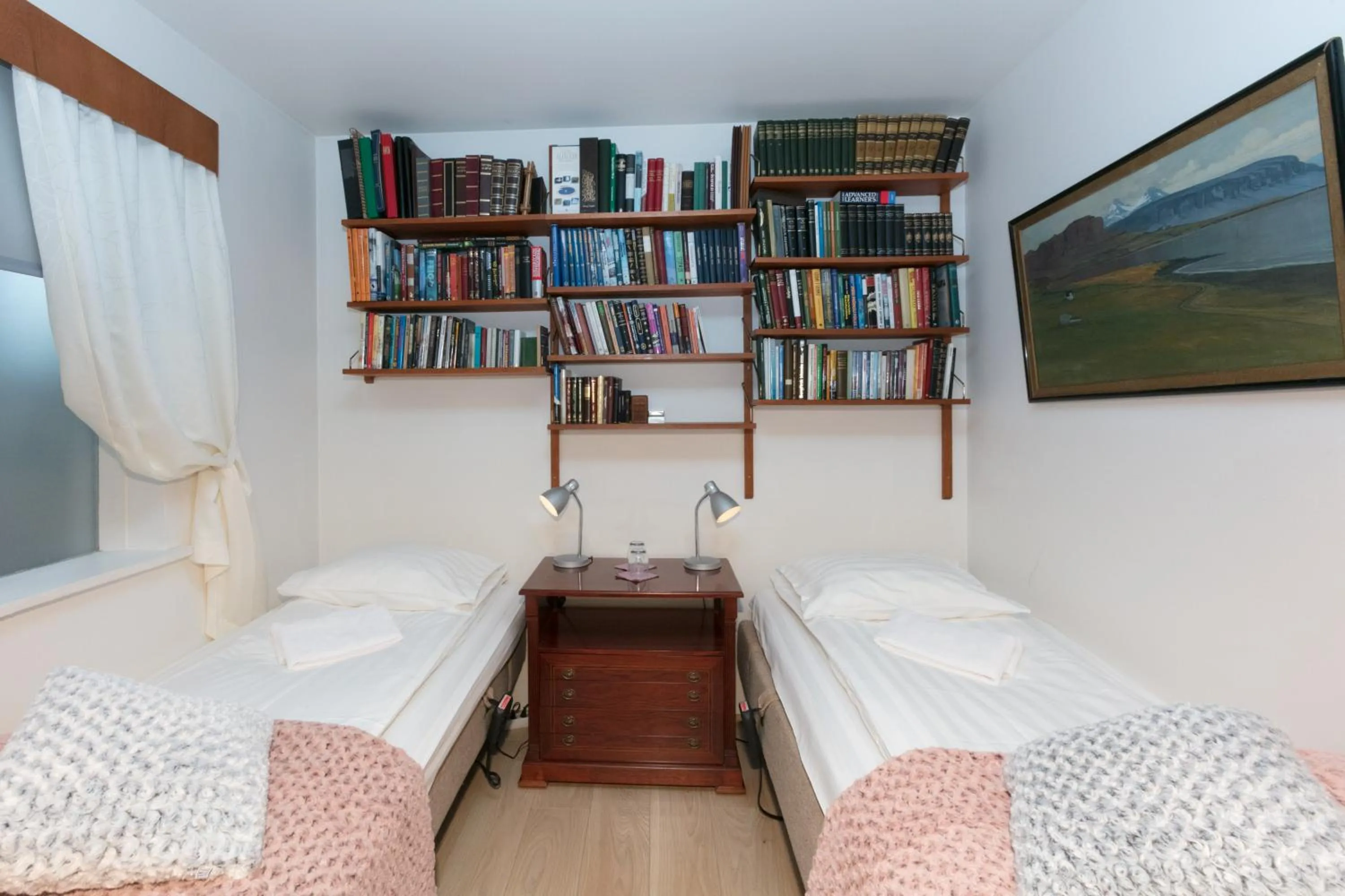 Bed in Blómasetrið Homestay