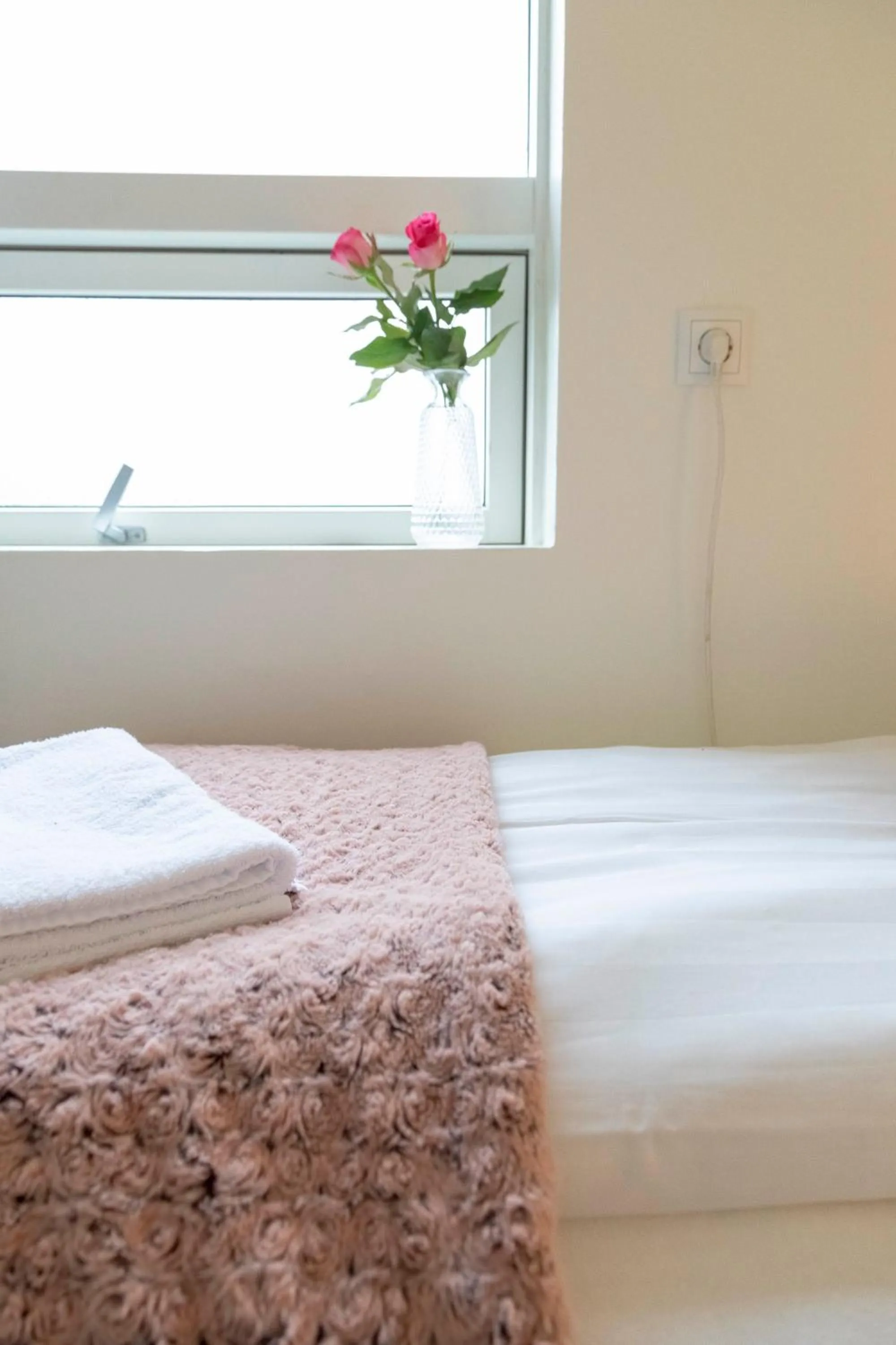 Bed in Blómasetrið Homestay