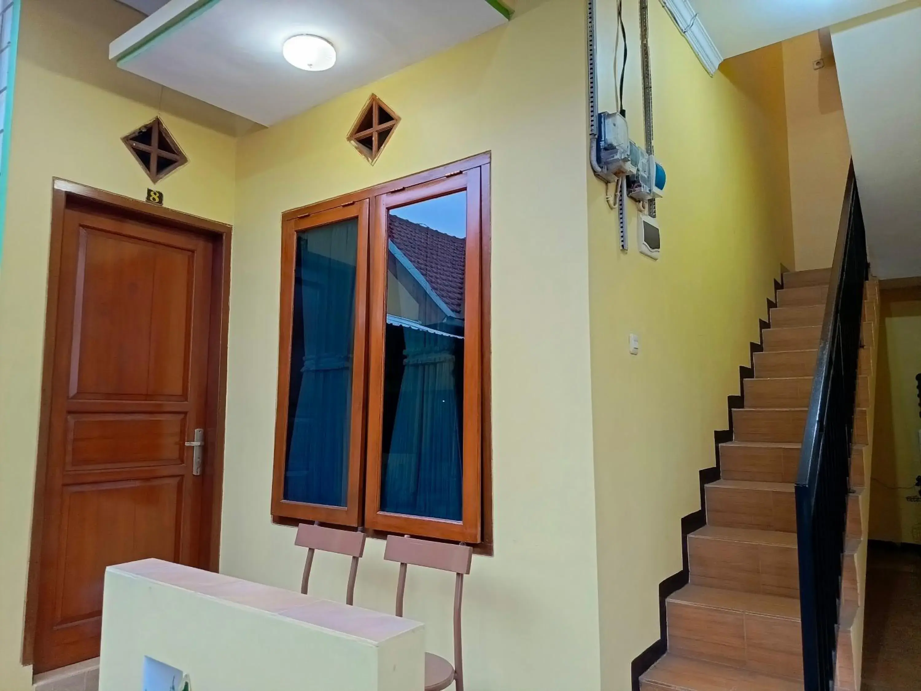 Facade/entrance in Kedung Ombo Homestay Facade/entrance in Kedung Ombo Homestay