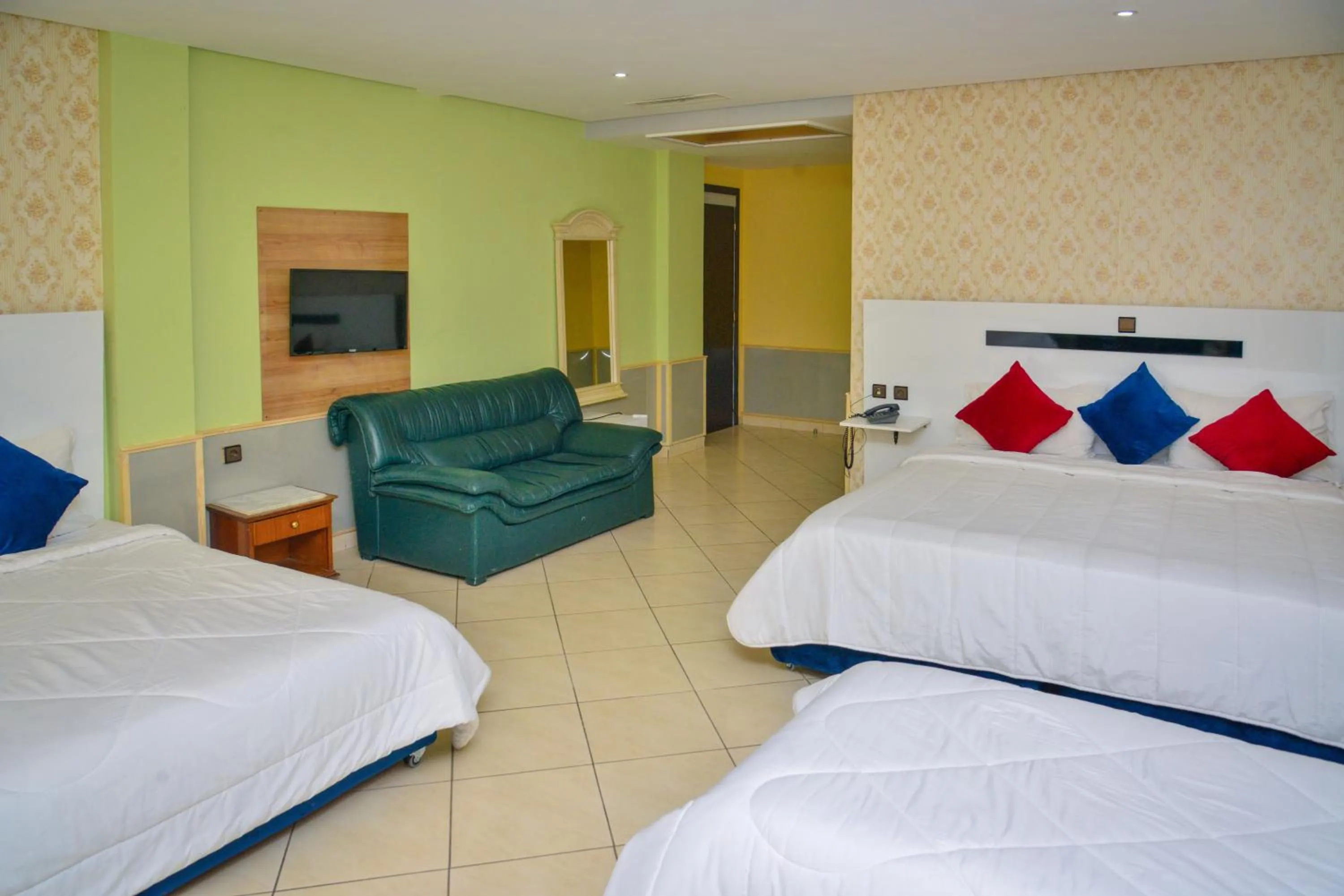 Bedroom, Bed in Free Zone Hotel