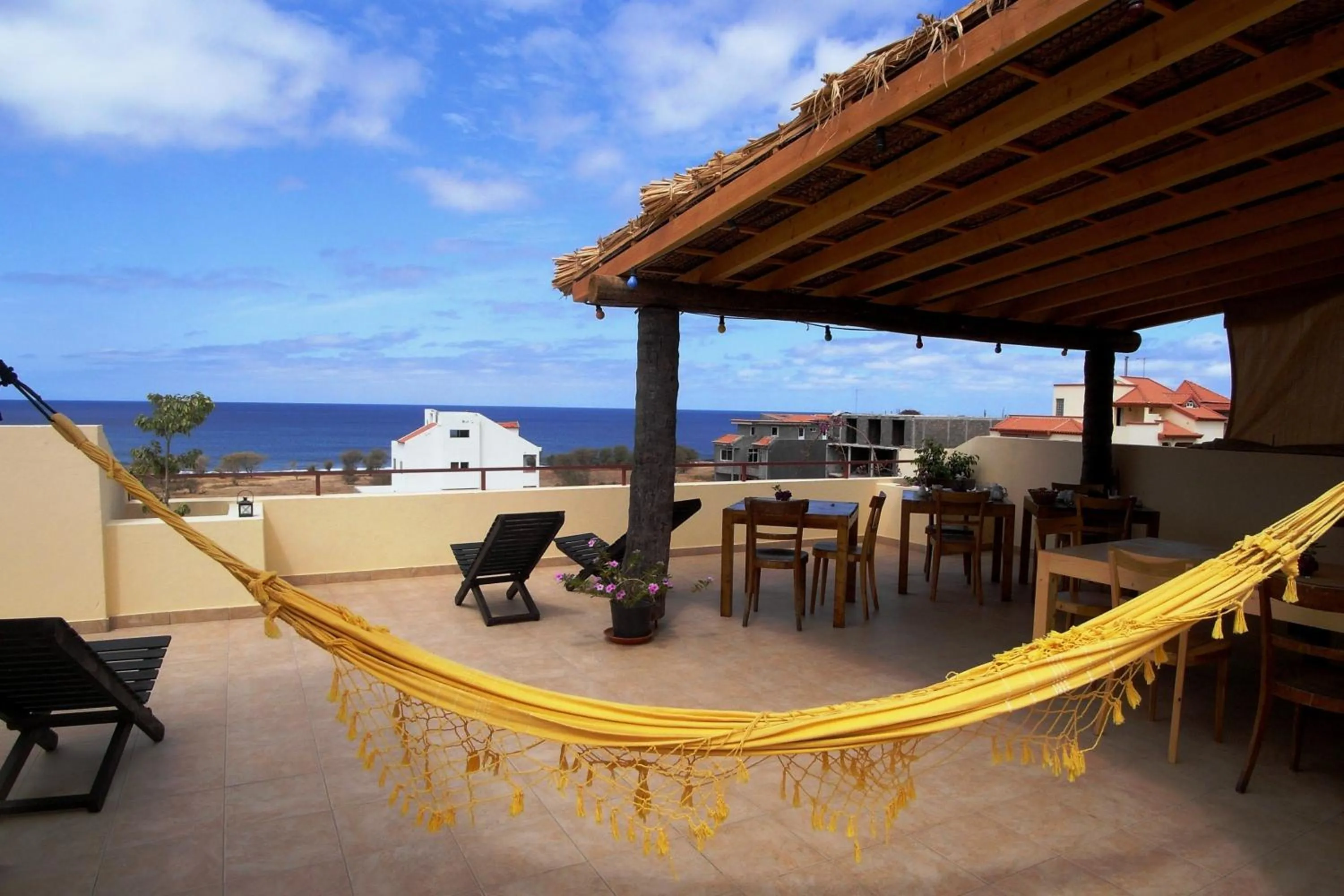 Restaurant/places to eat in Casa Strela B&B Tarrafal