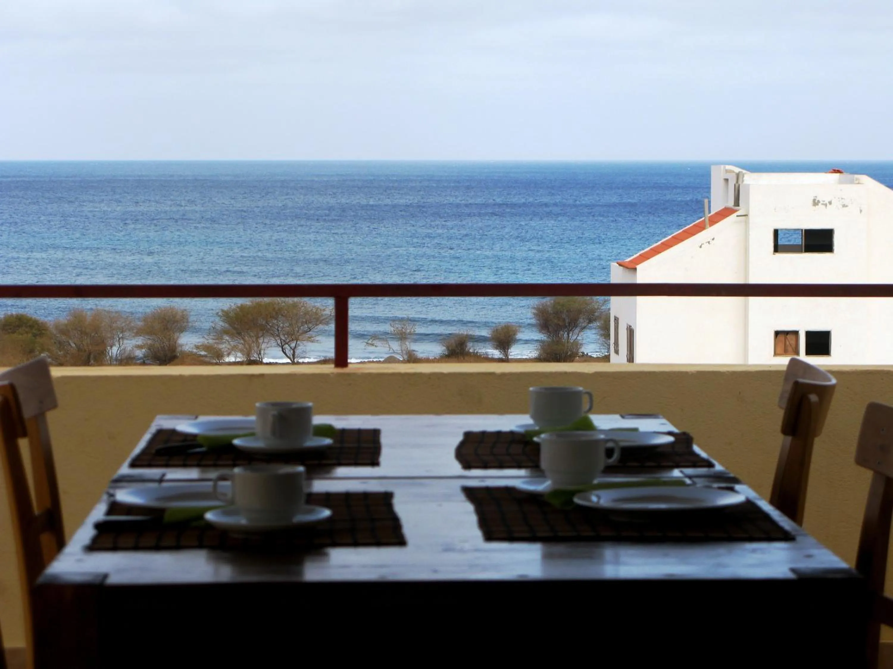 Restaurant/places to eat in Casa Strela B&B Tarrafal