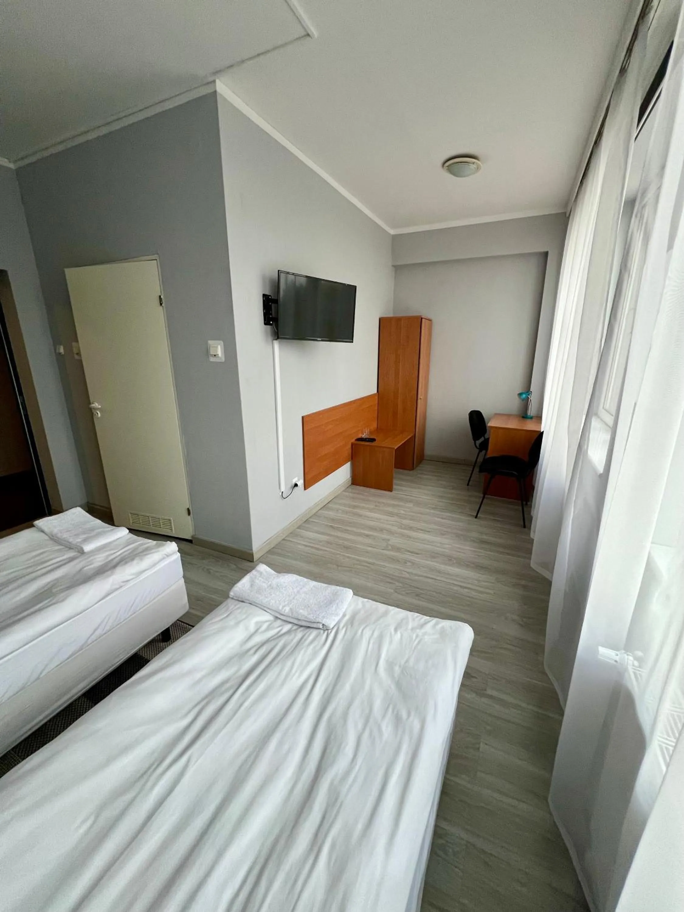 Photo of the whole room, Bed in Hotel Akor