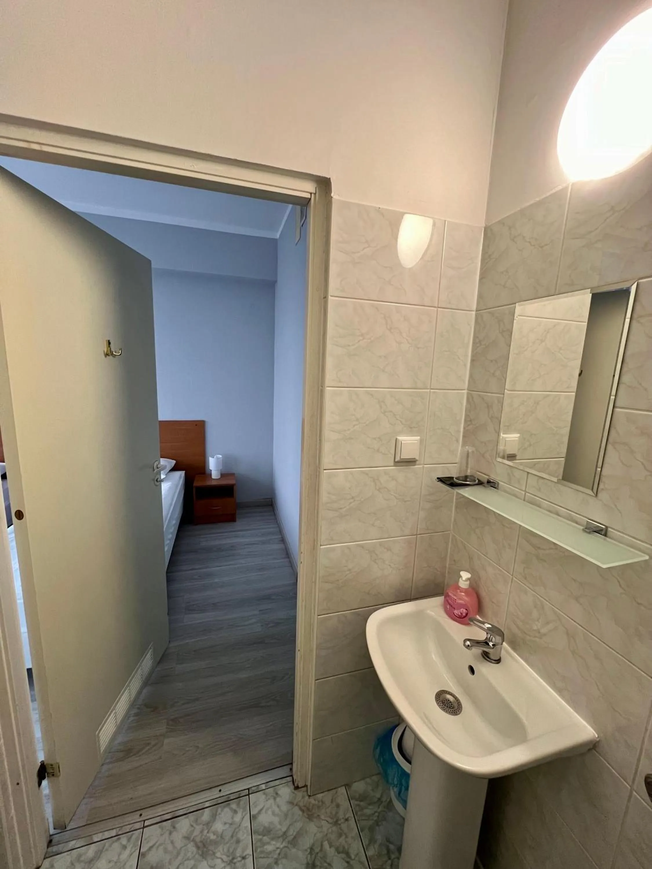 Bathroom in Hotel Akor