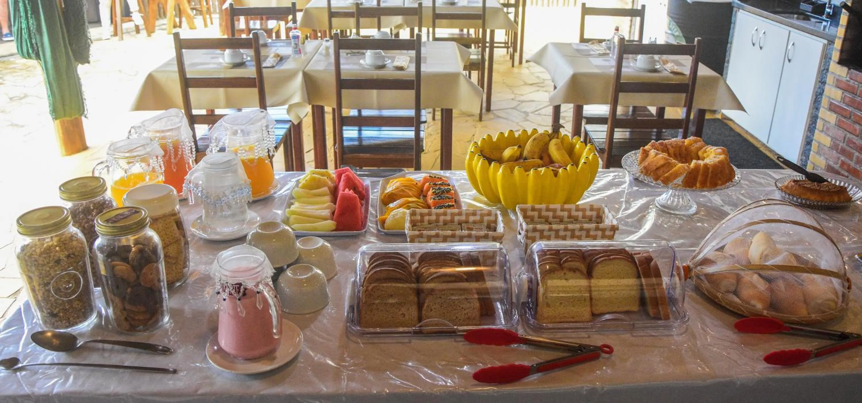 Breakfast in Pousada Juannas Buzios