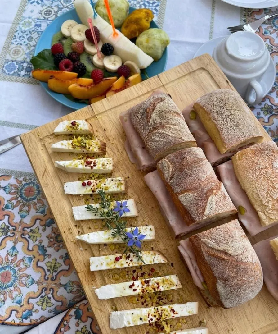 Food and drinks in B&B Giulia