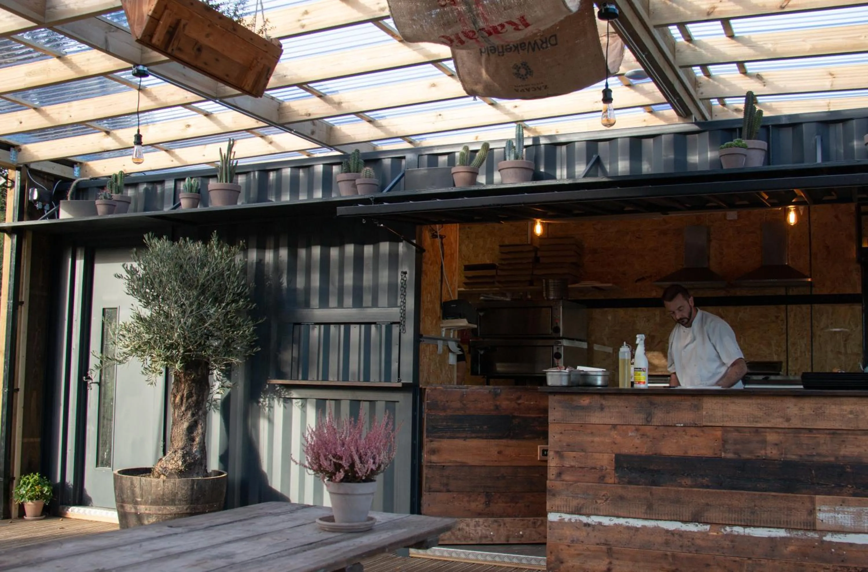 Restaurant/places to eat in Dartmoor Lodge Hotel