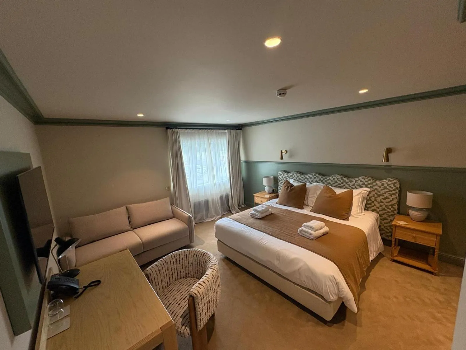 Bed in Dartmoor Lodge Hotel