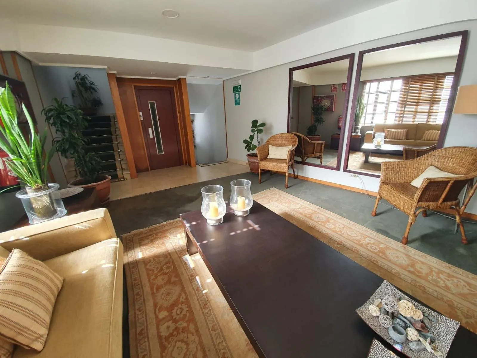 Lobby or reception, Seating Area in Hotel Jopi