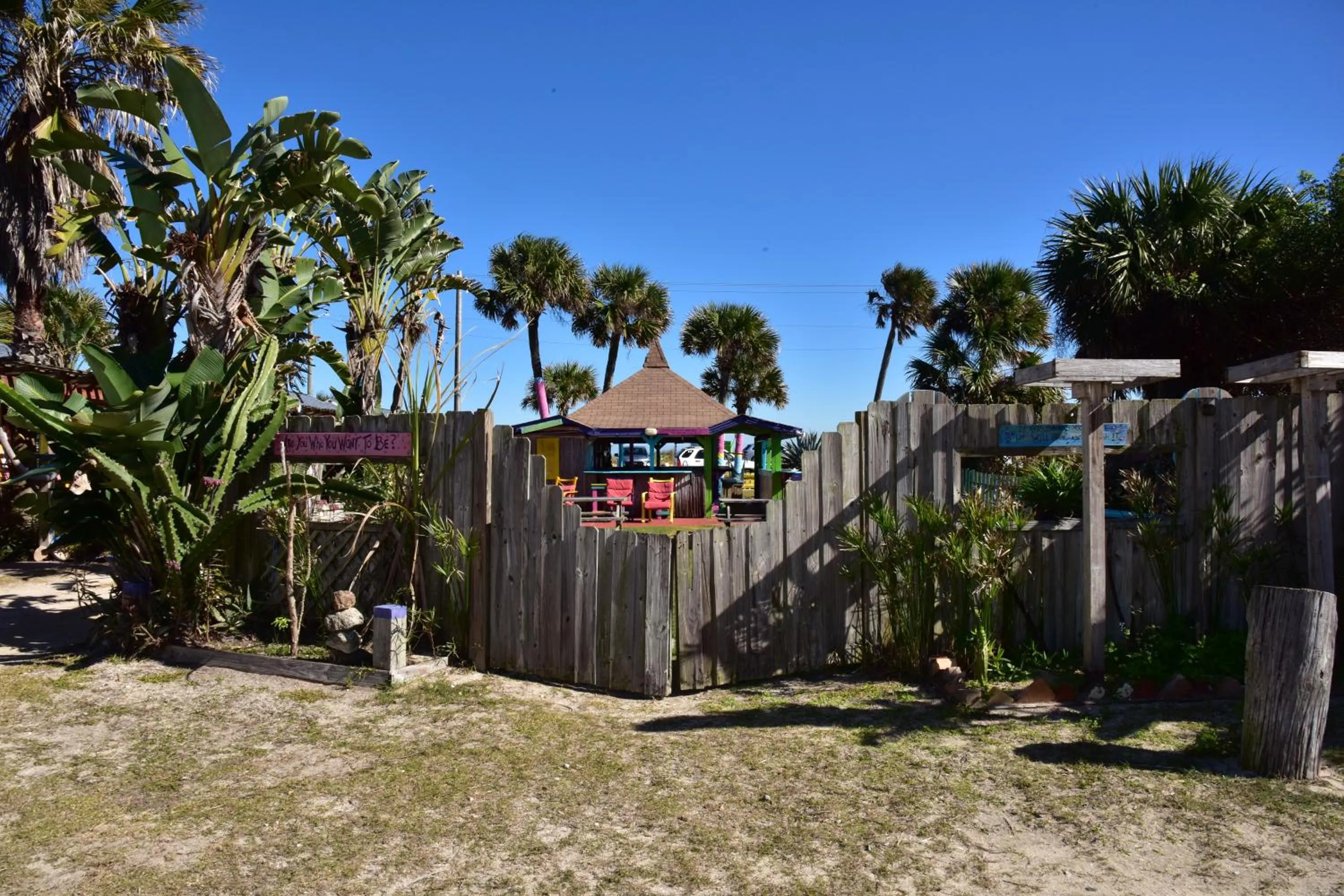 Property building in The Beach House at Si Como No Inn