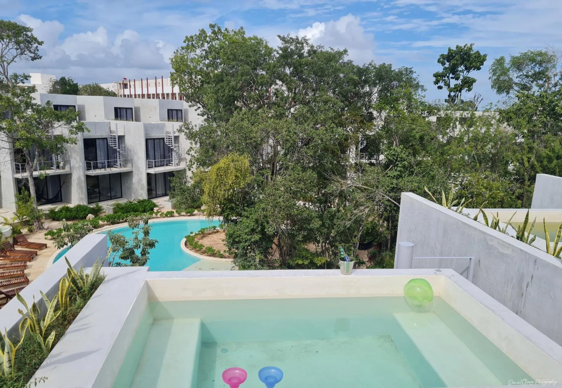 Swimming pool in Seremonia Selva by The Spot Rentals