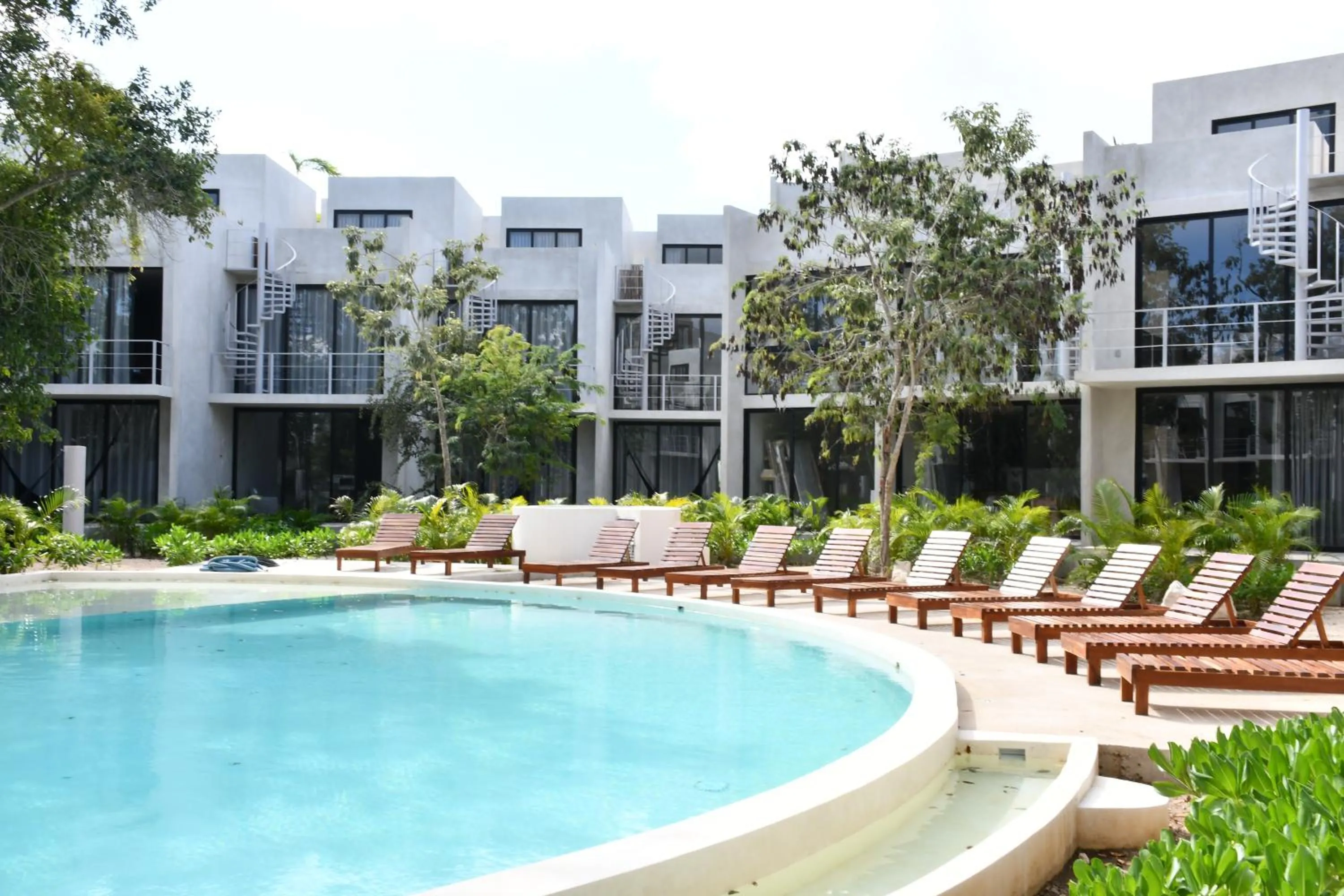 Swimming pool in Seremonia Selva by The Spot Rentals