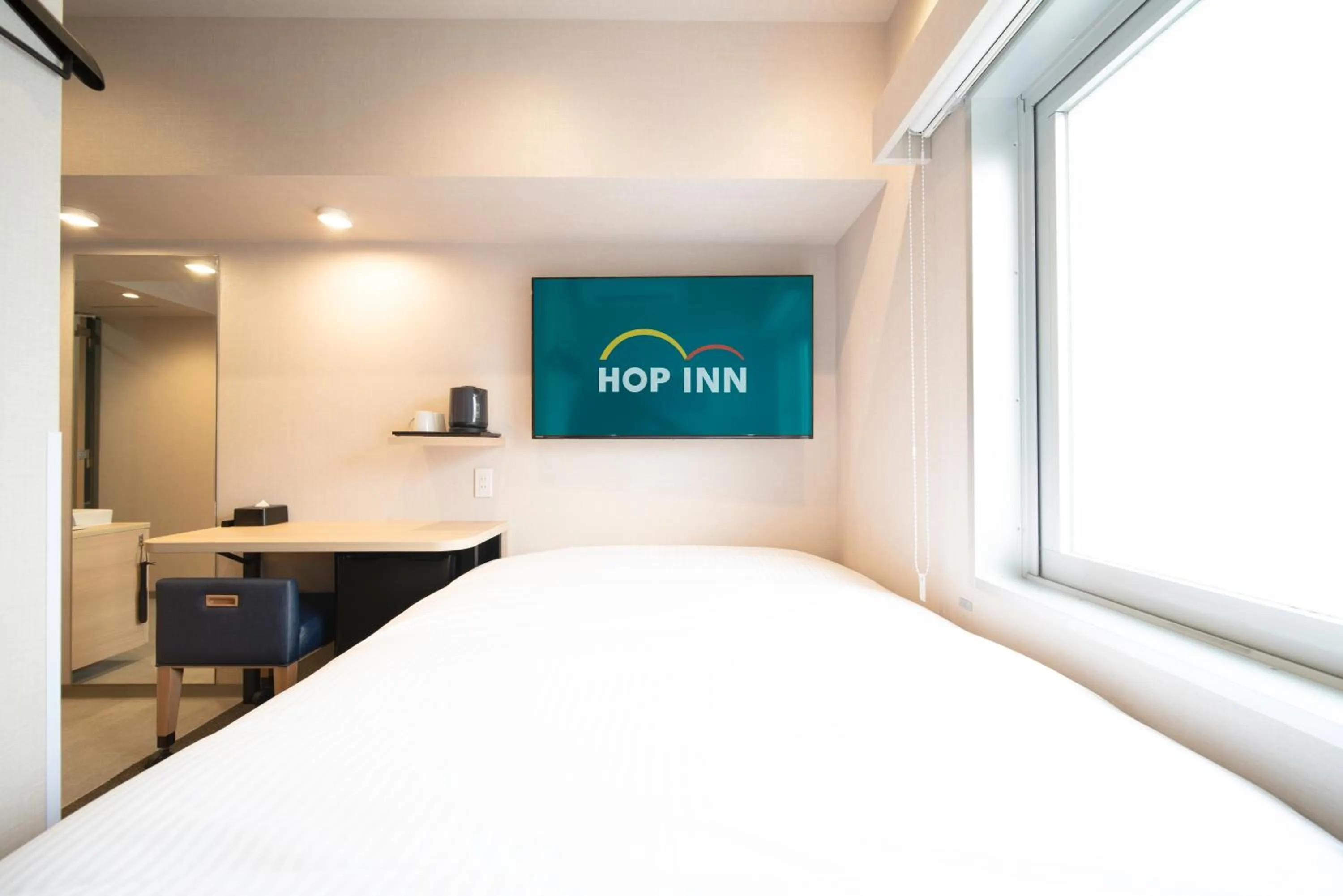 Bedroom, Bed in Hop Inn Tokyo Ueno