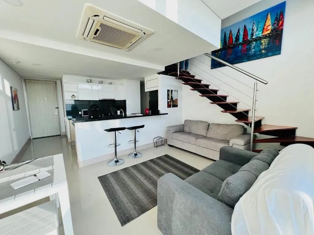 Living room in U-GO Edificio Murano Elite Bocagrande Frente al Mar