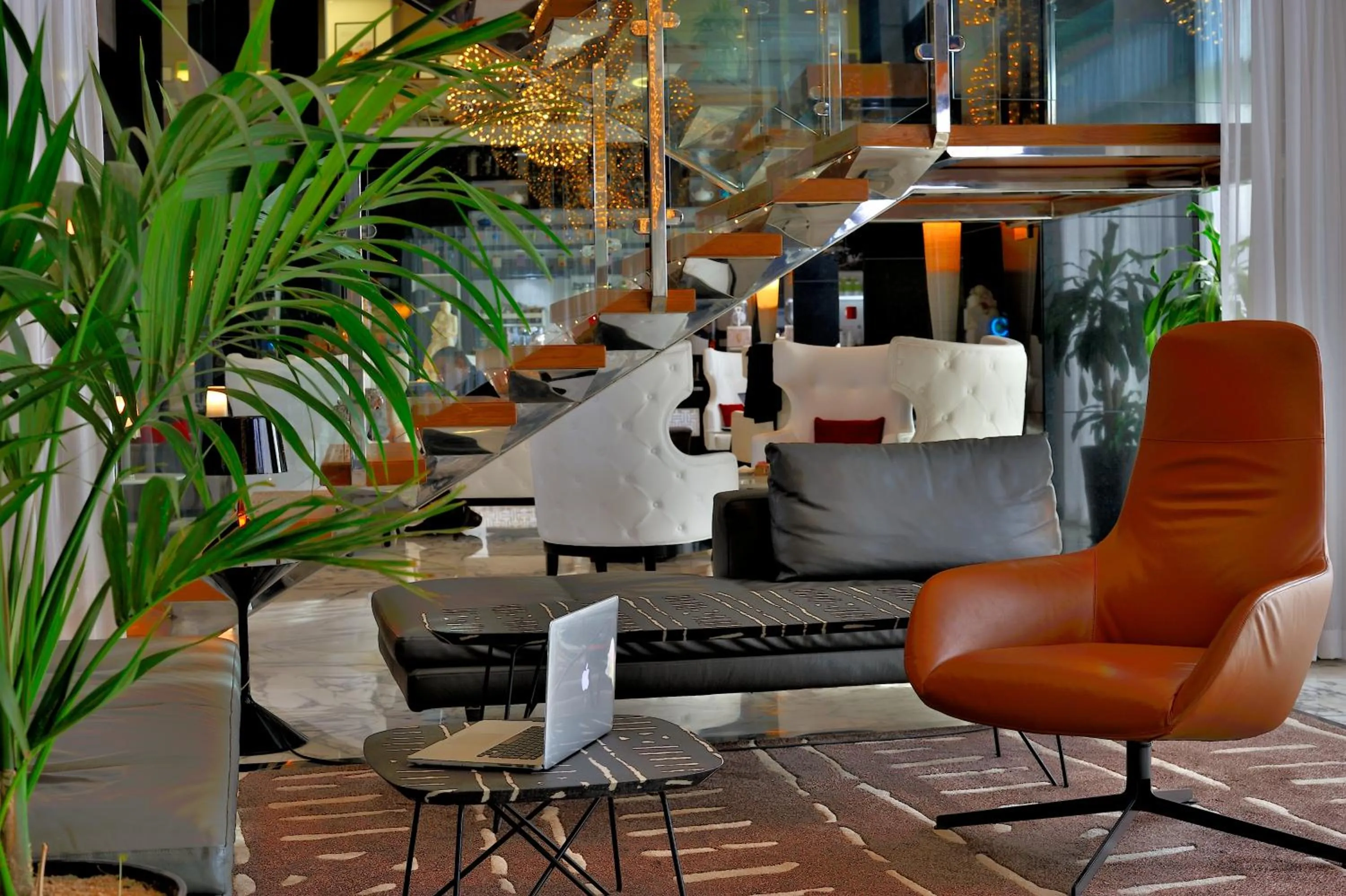 Royal Tulip City Center