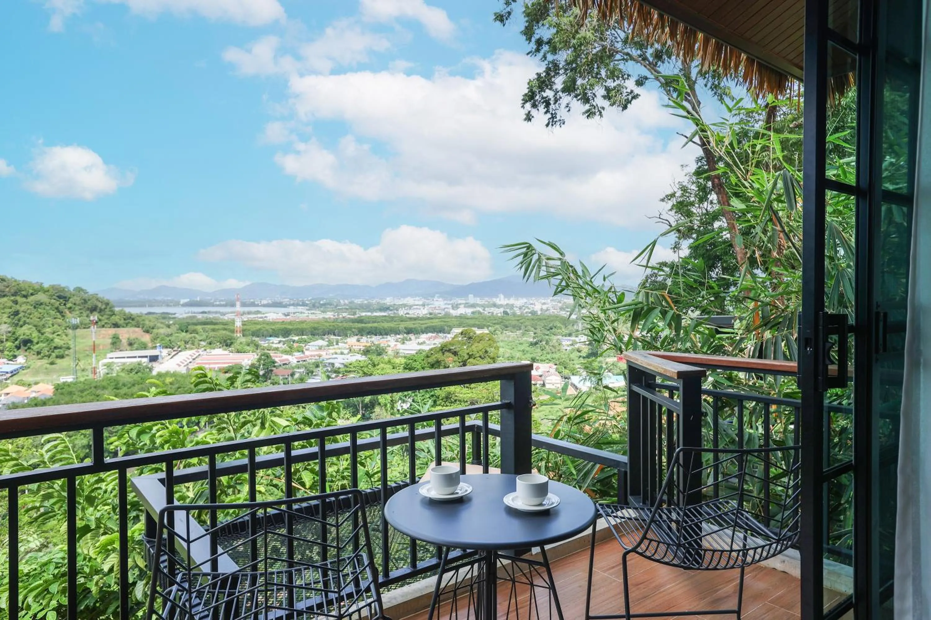 Day in Pha Lae Tawan@Siray