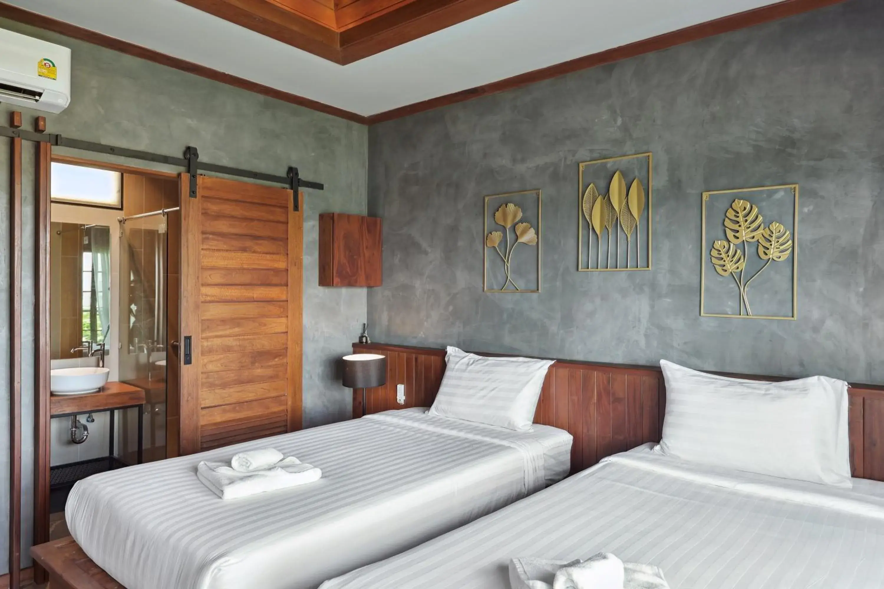 Bed in Pha Lae Tawan@Siray Bed in Pha Lae Tawan@Siray