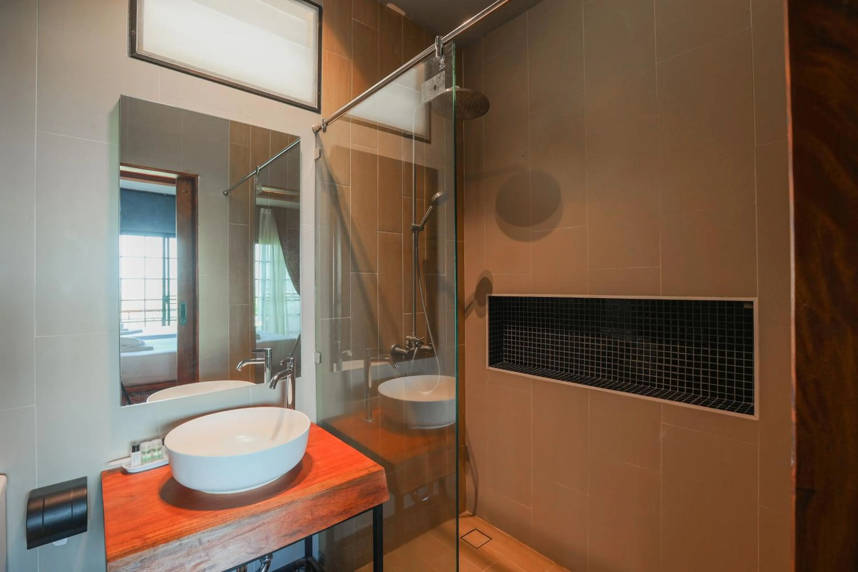 Bathroom in Pha Lae Tawan@Siray