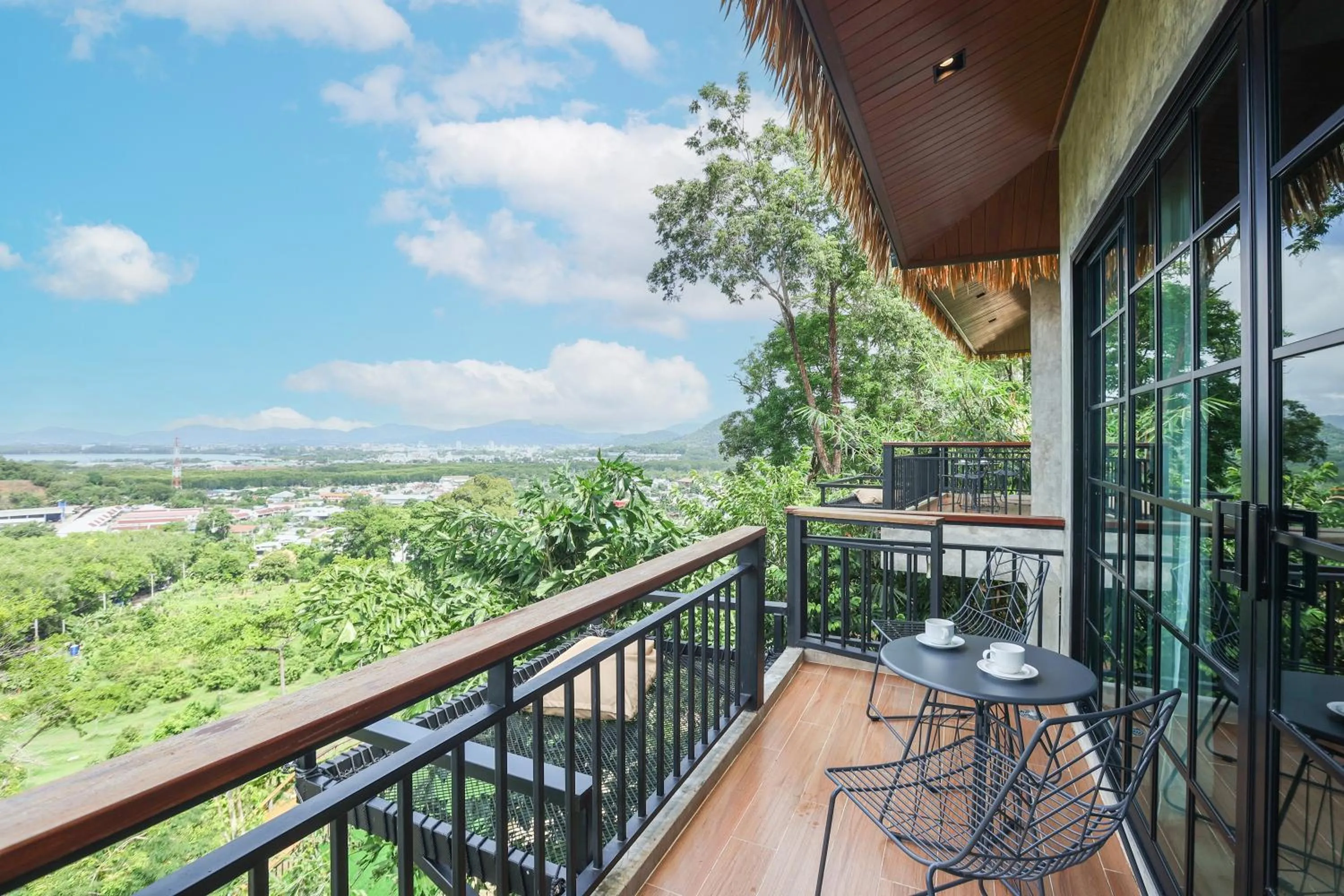 Balcony/Terrace in Pha Lae Tawan@Siray