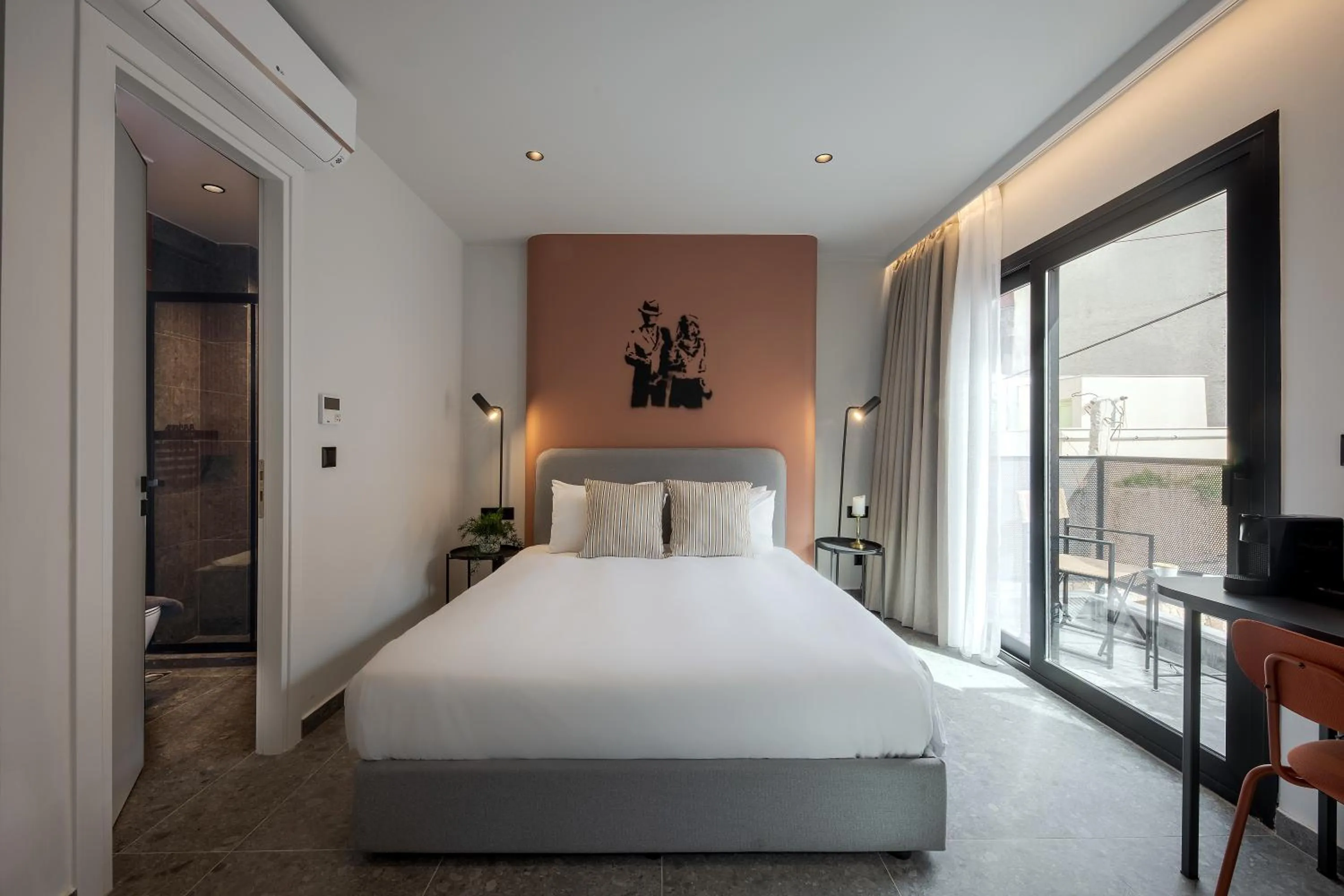 Bed in Bonnie Athens by Nin&Bau
