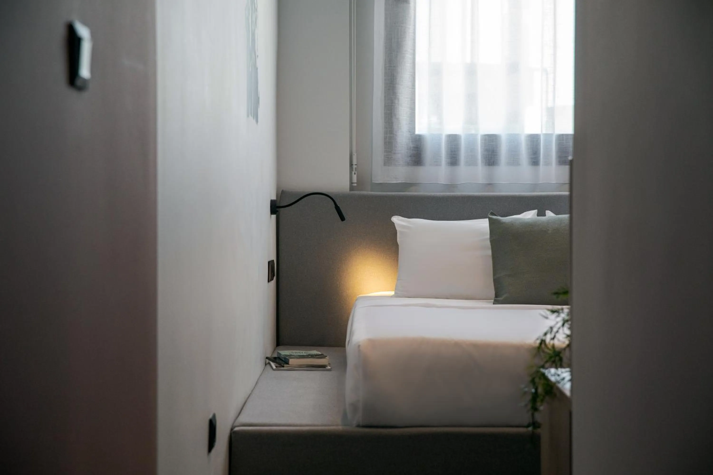Bed in Bonnie Athens by Nin&Bau
