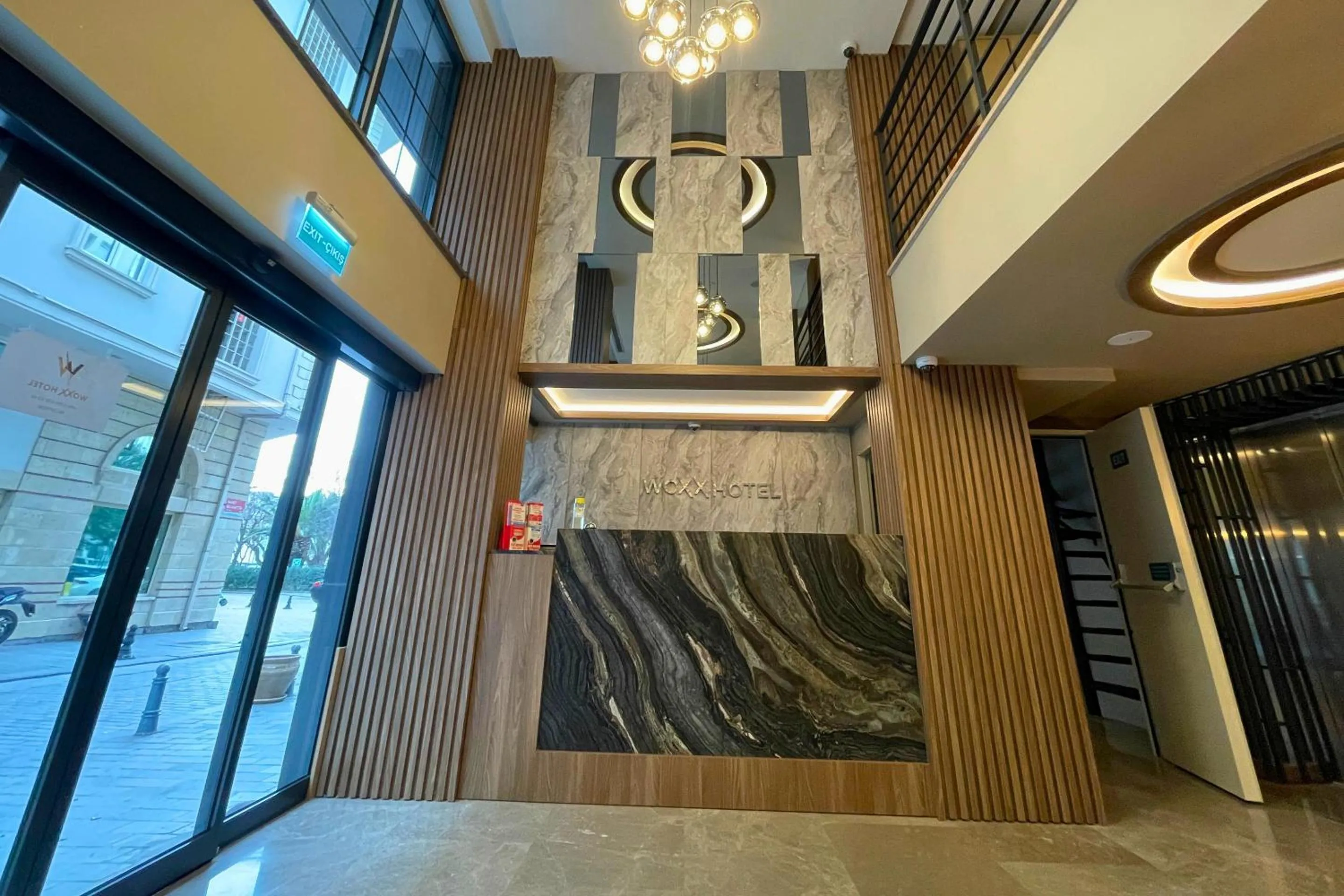 Lobby or reception in Woxx Hotel