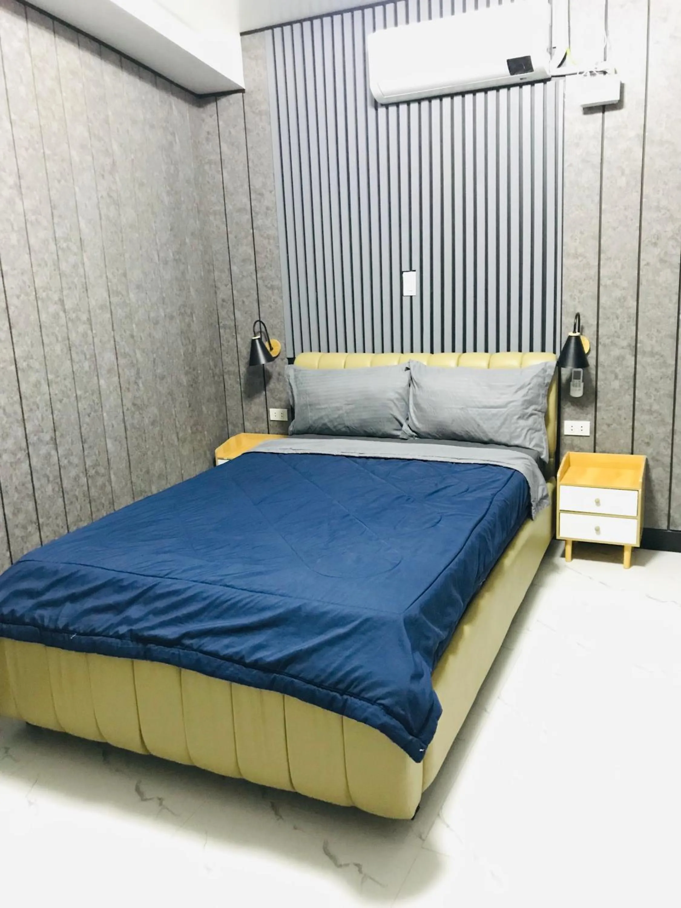 Bedroom, Bed in Clark CU Hotel