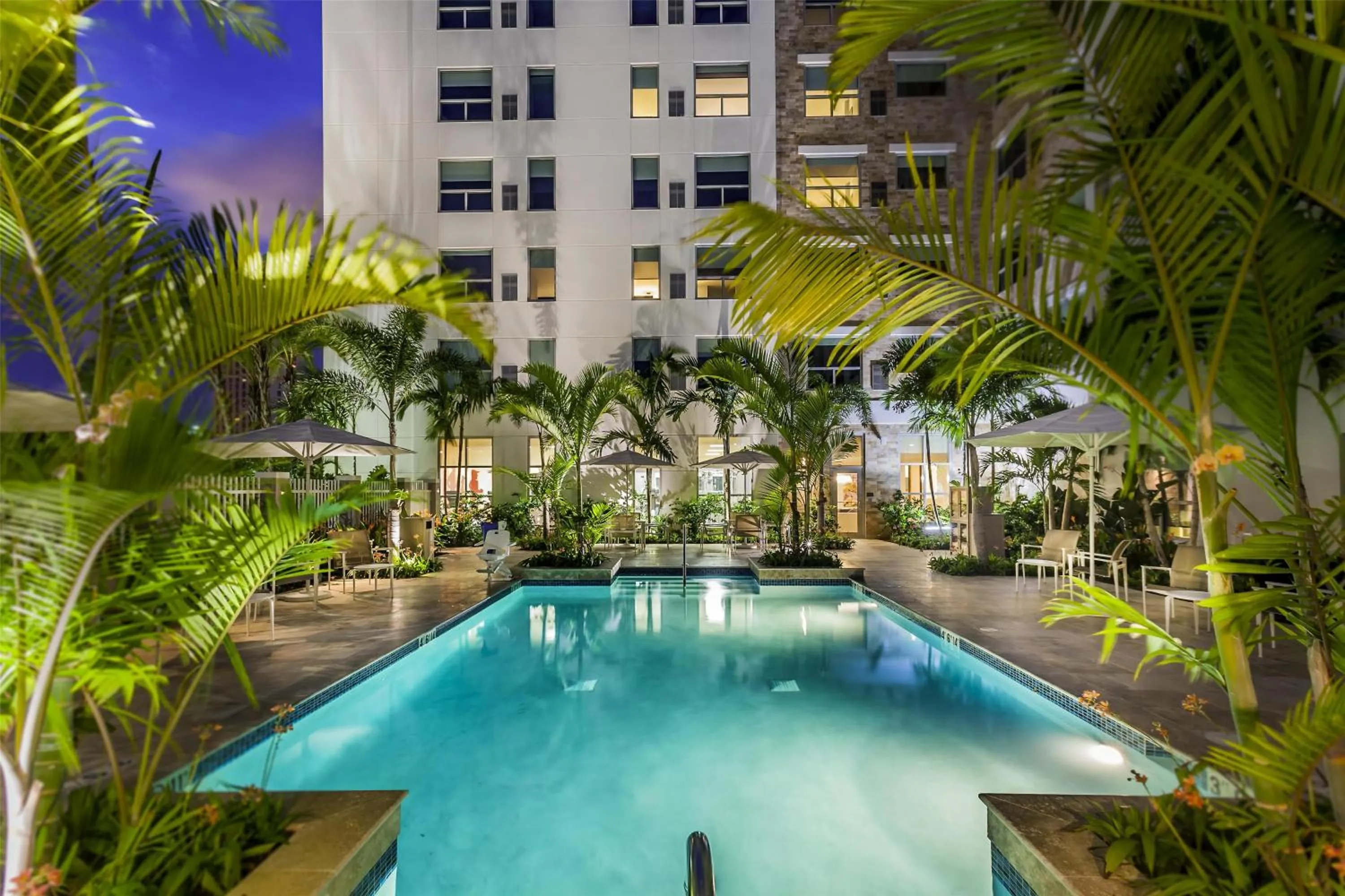 Swimming pool in Hyatt House San Juan