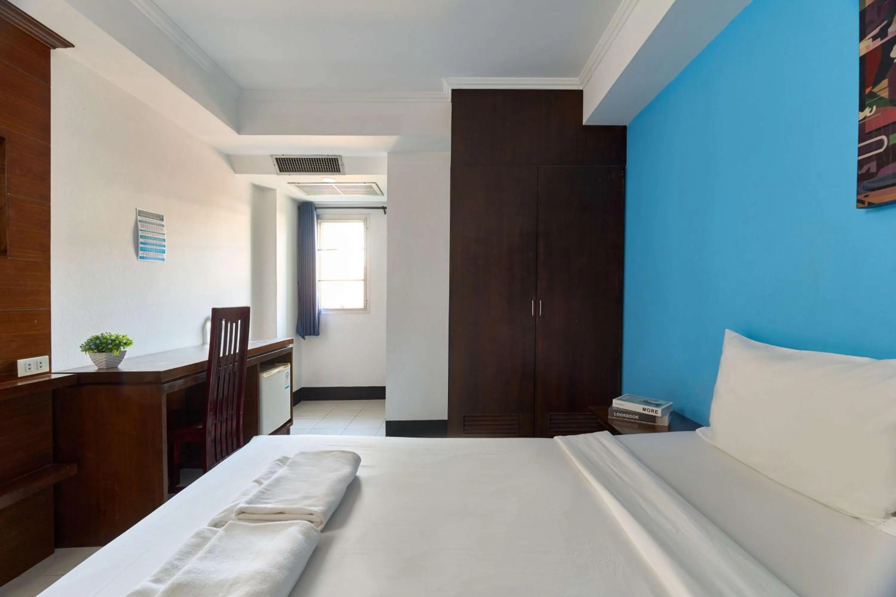 Bed in Thapae60 Mini Hotel