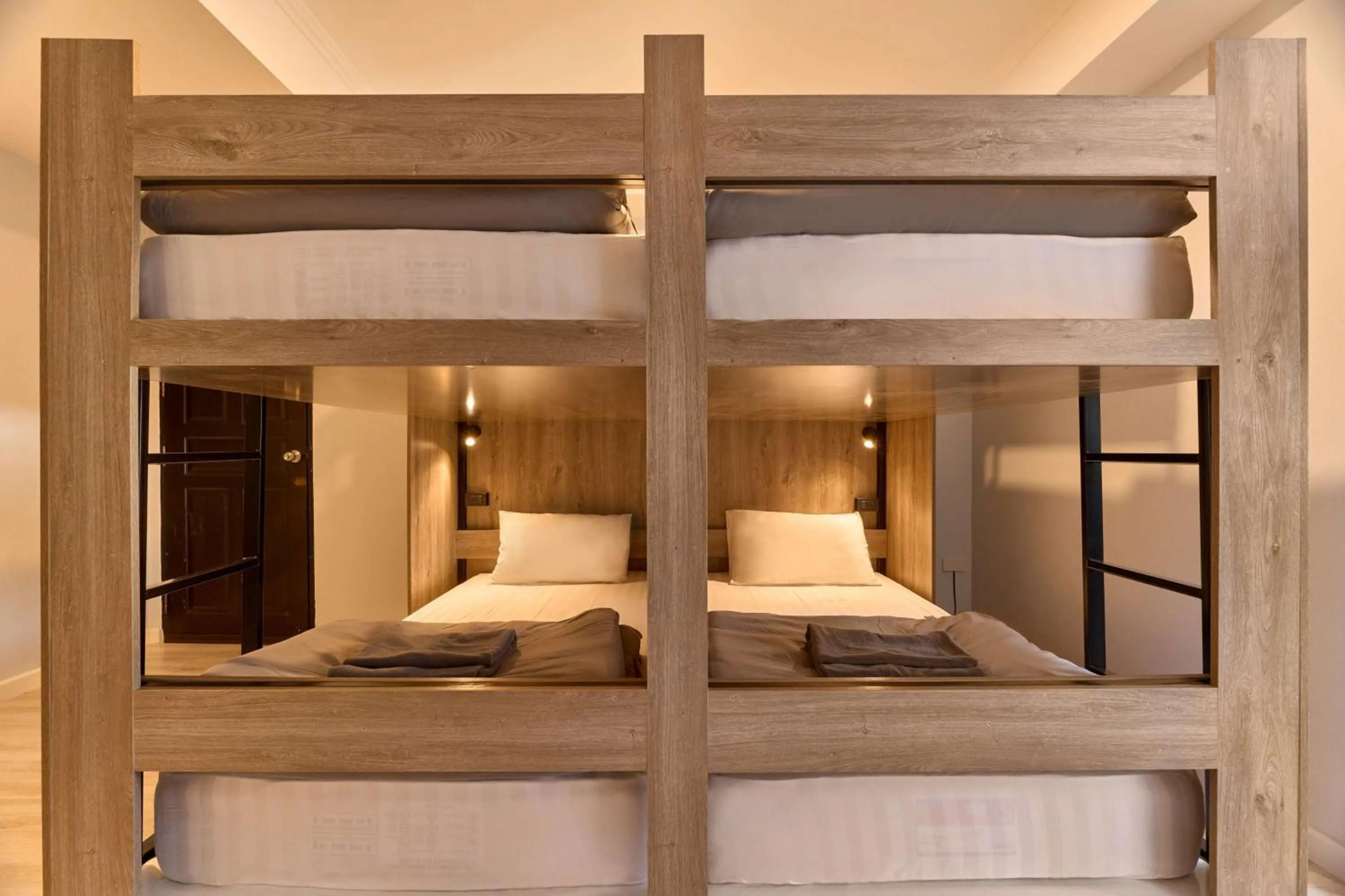 Bed in Thapae60 Mini Hotel