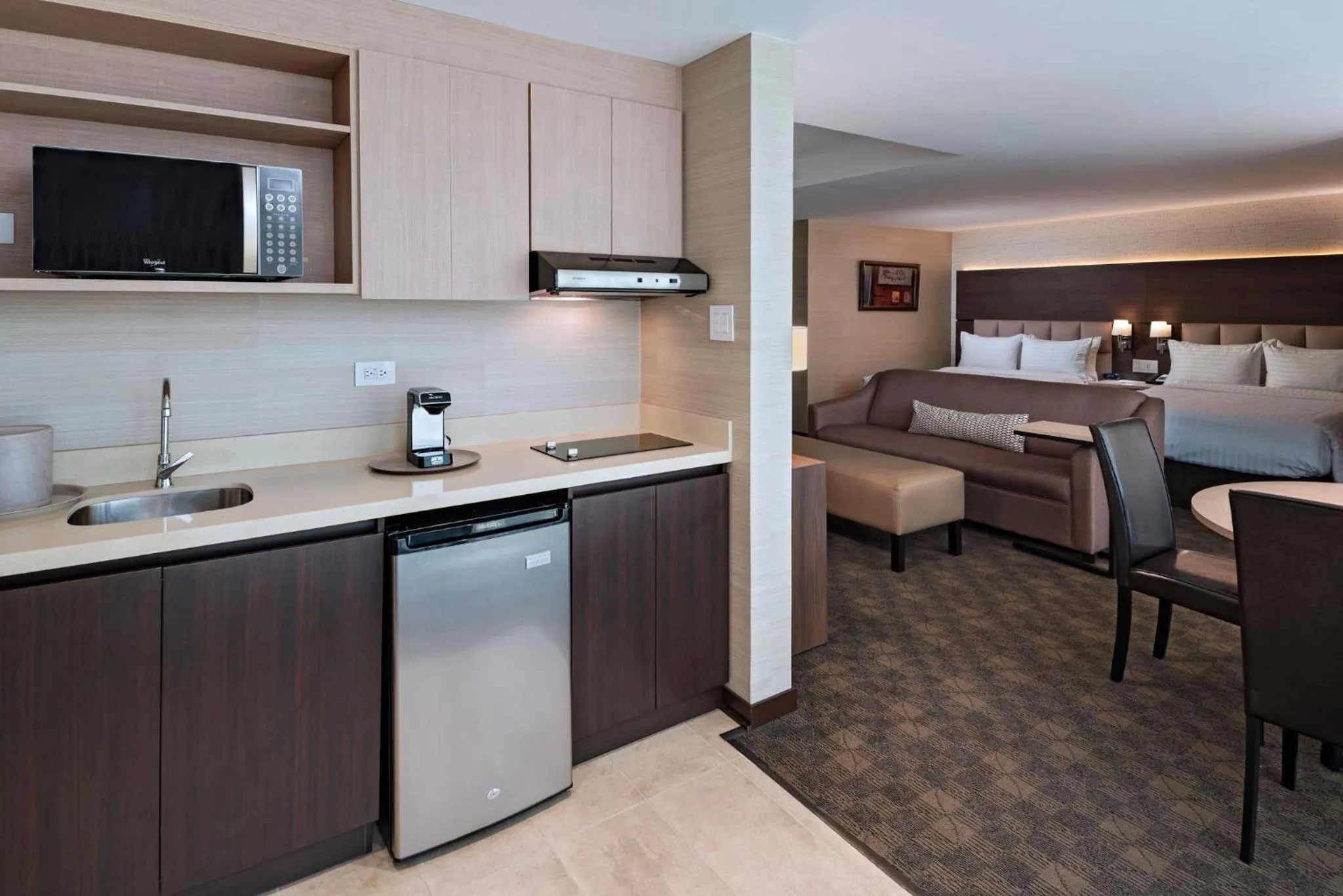 Photo of the whole room in Holiday Inn Guatemala by IHG