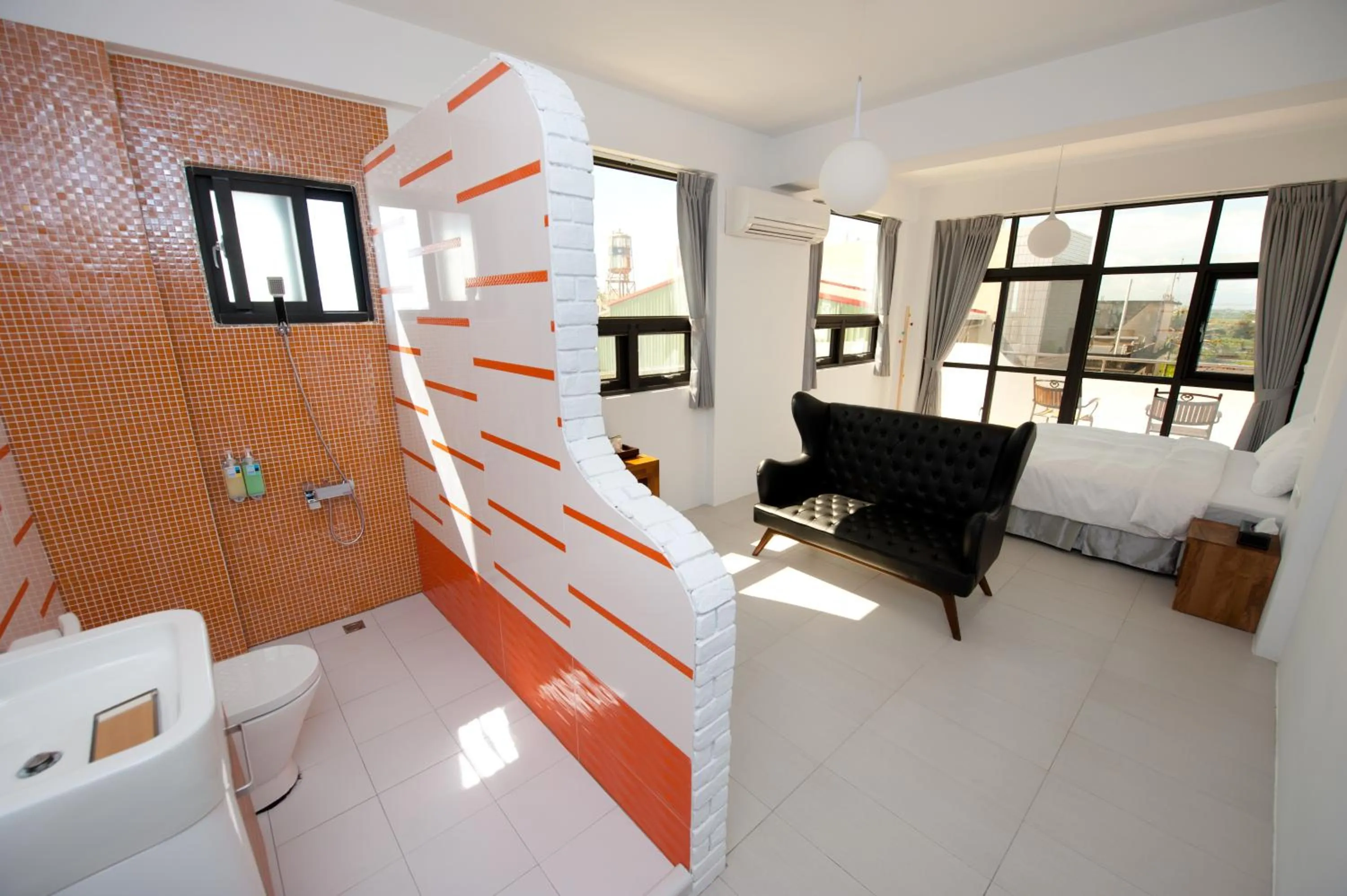 Photo of the whole room in Discovery B&B