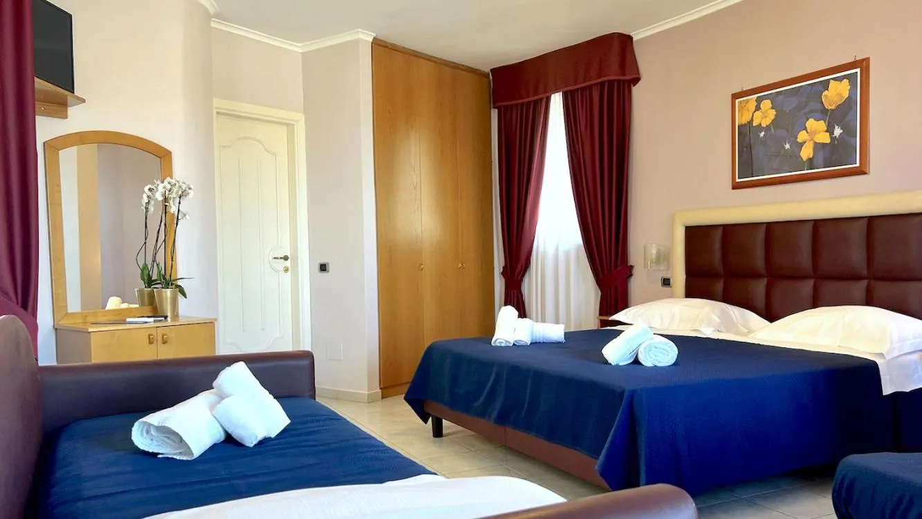 Bedroom, Bed in BAJAMAR BEACH HOTEL