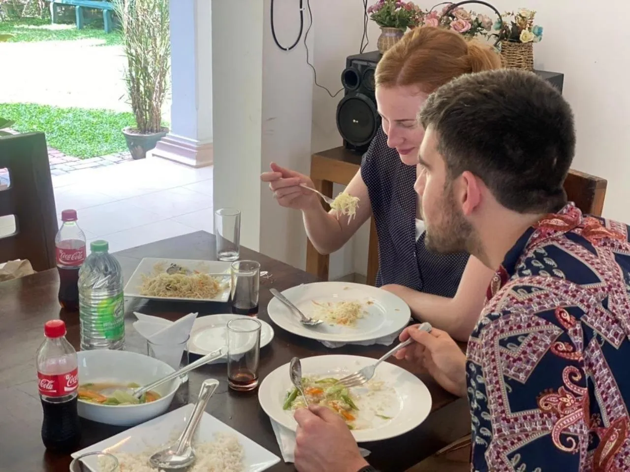 Restaurant/places to eat in Royal Nest