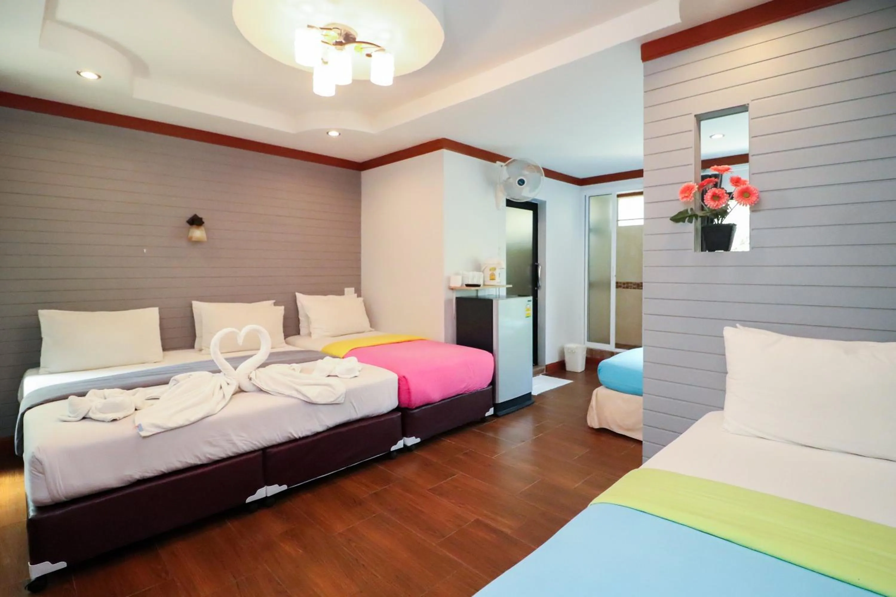 Bed in Sinsamut Koh Samed