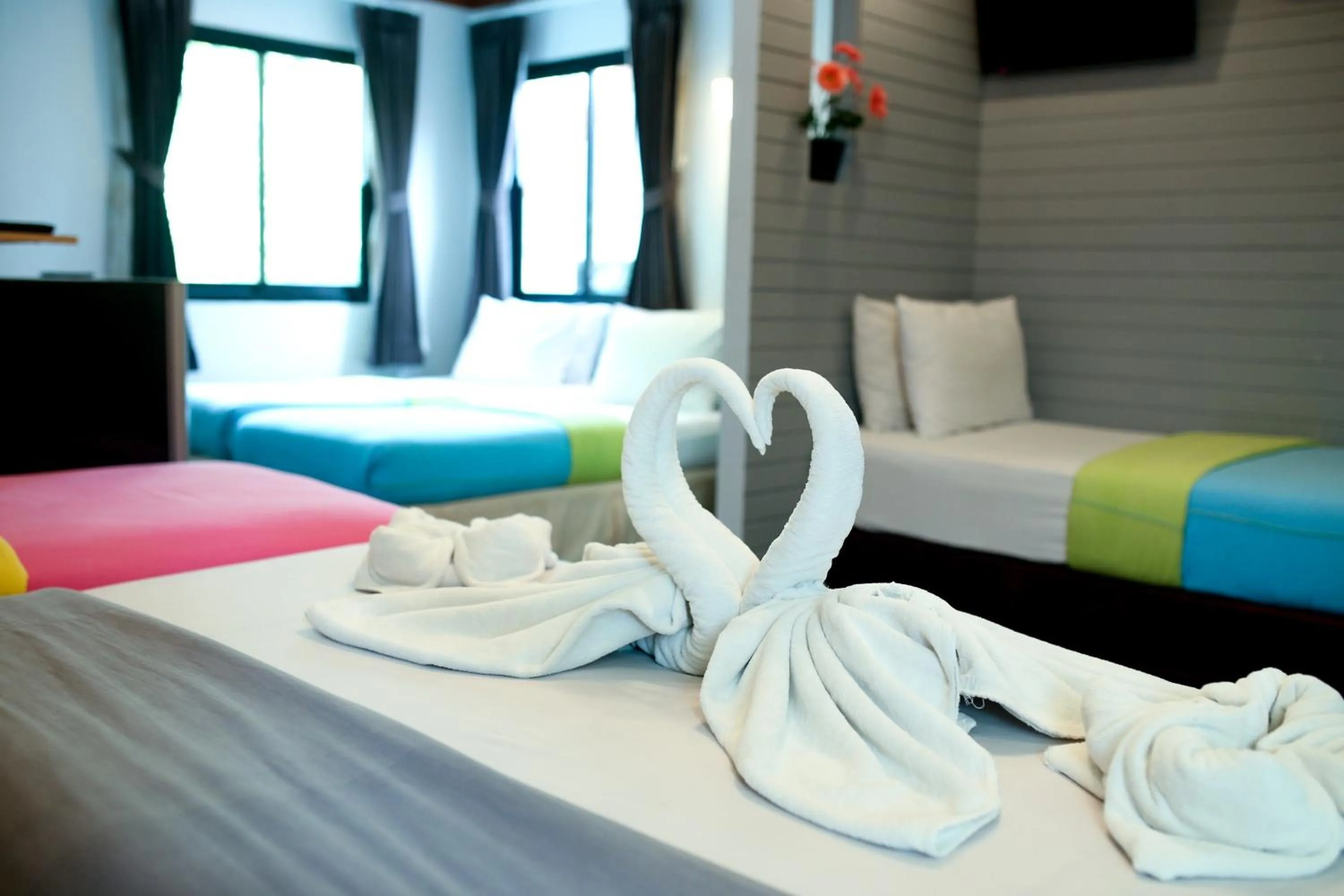 Bed in Sinsamut Koh Samed