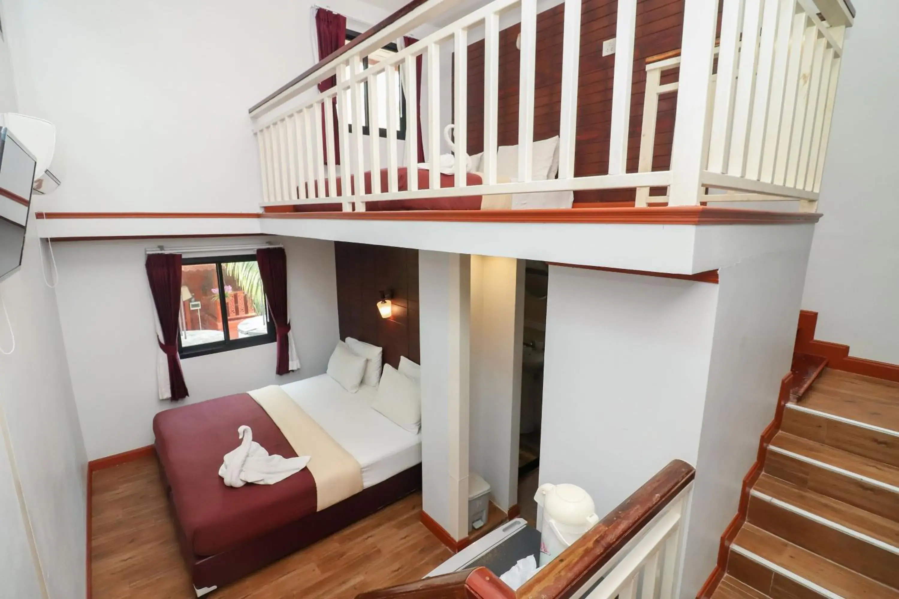 Bed in Sinsamut Koh Samed Bed in Sinsamut Koh Samed