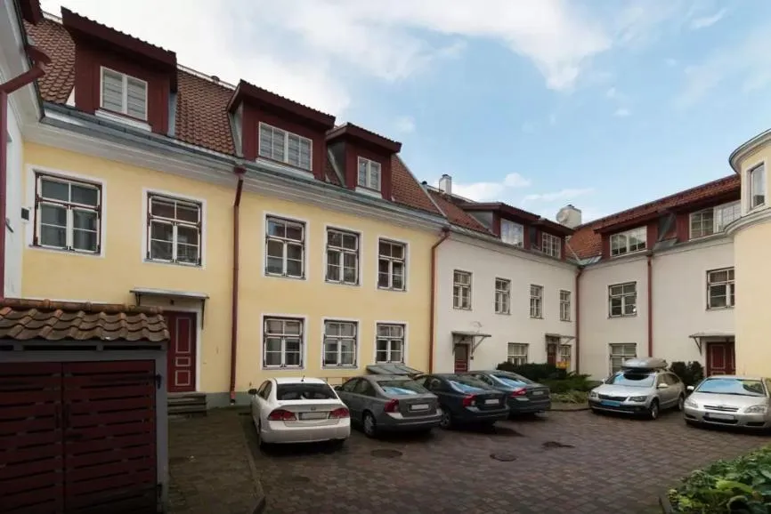 Property building in Tallinn City Apartments Old Town Toompea