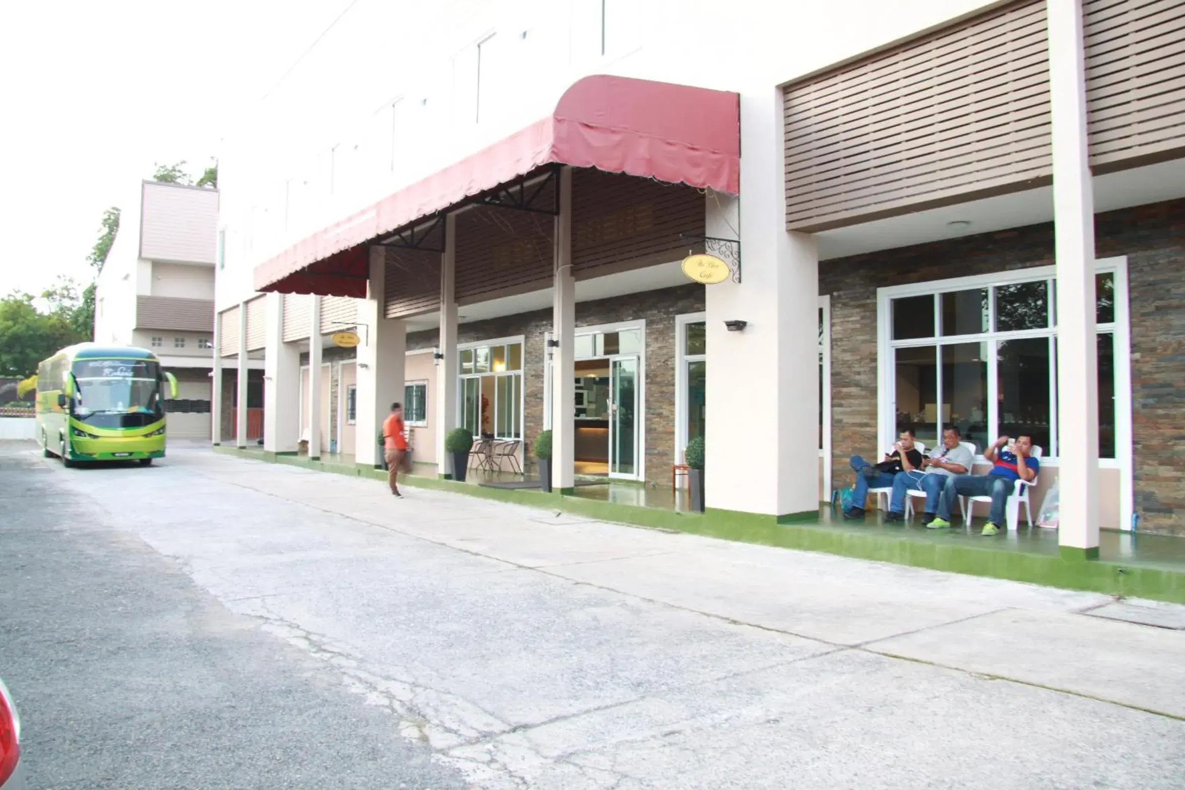 Facade/entrance in The Bless Residence Facade/entrance in The Bless Residence
