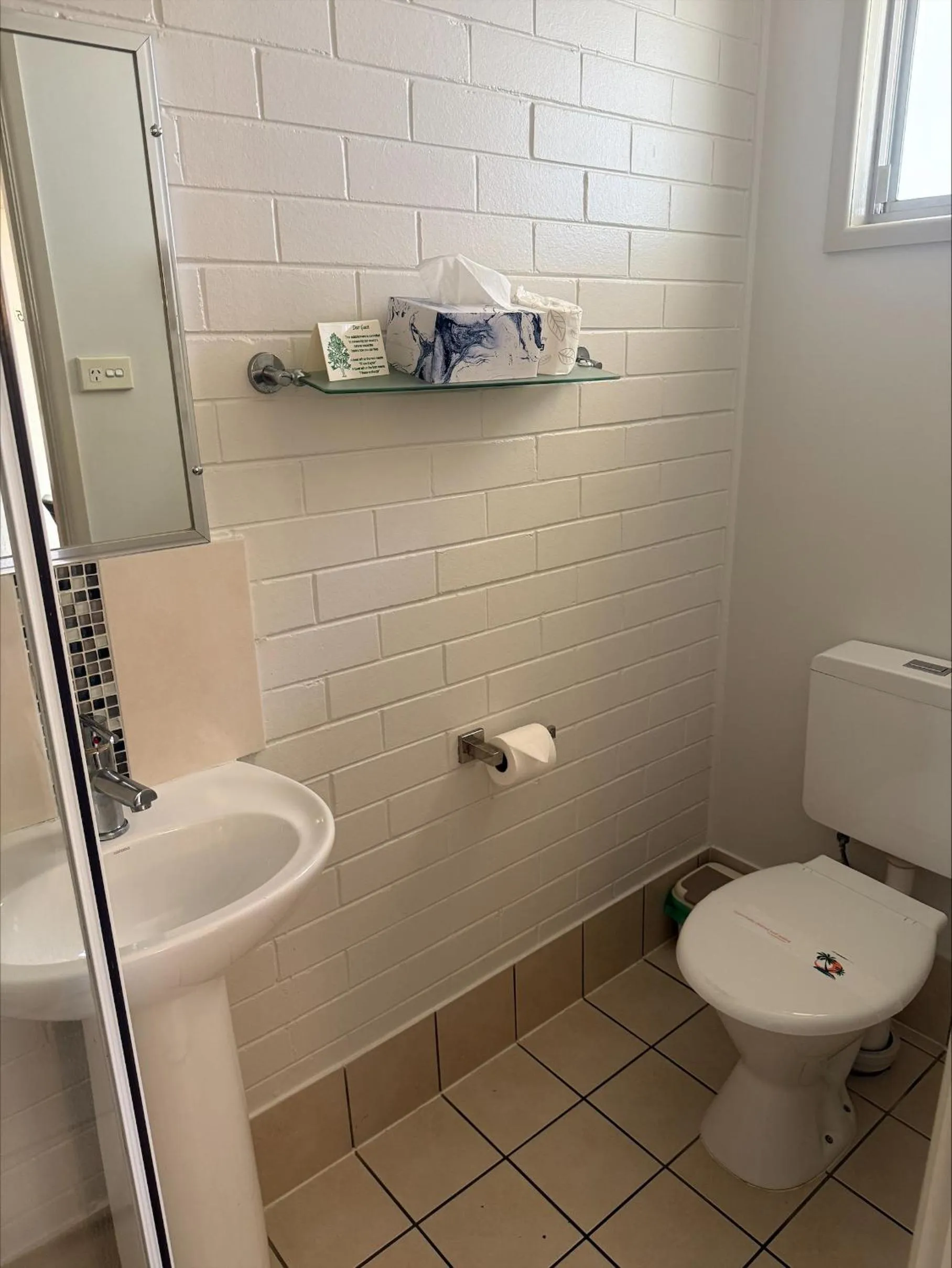 Emerald Highlands Motel