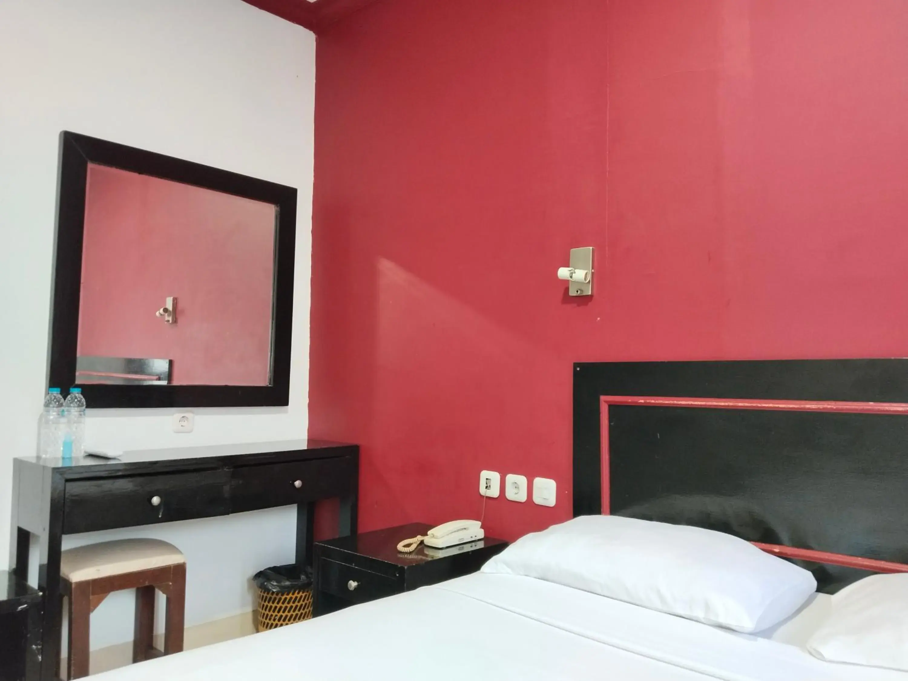 Bed in Metro Hotel Bekasi powered by Cocotel Bed in Metro Hotel Bekasi powered by Cocotel