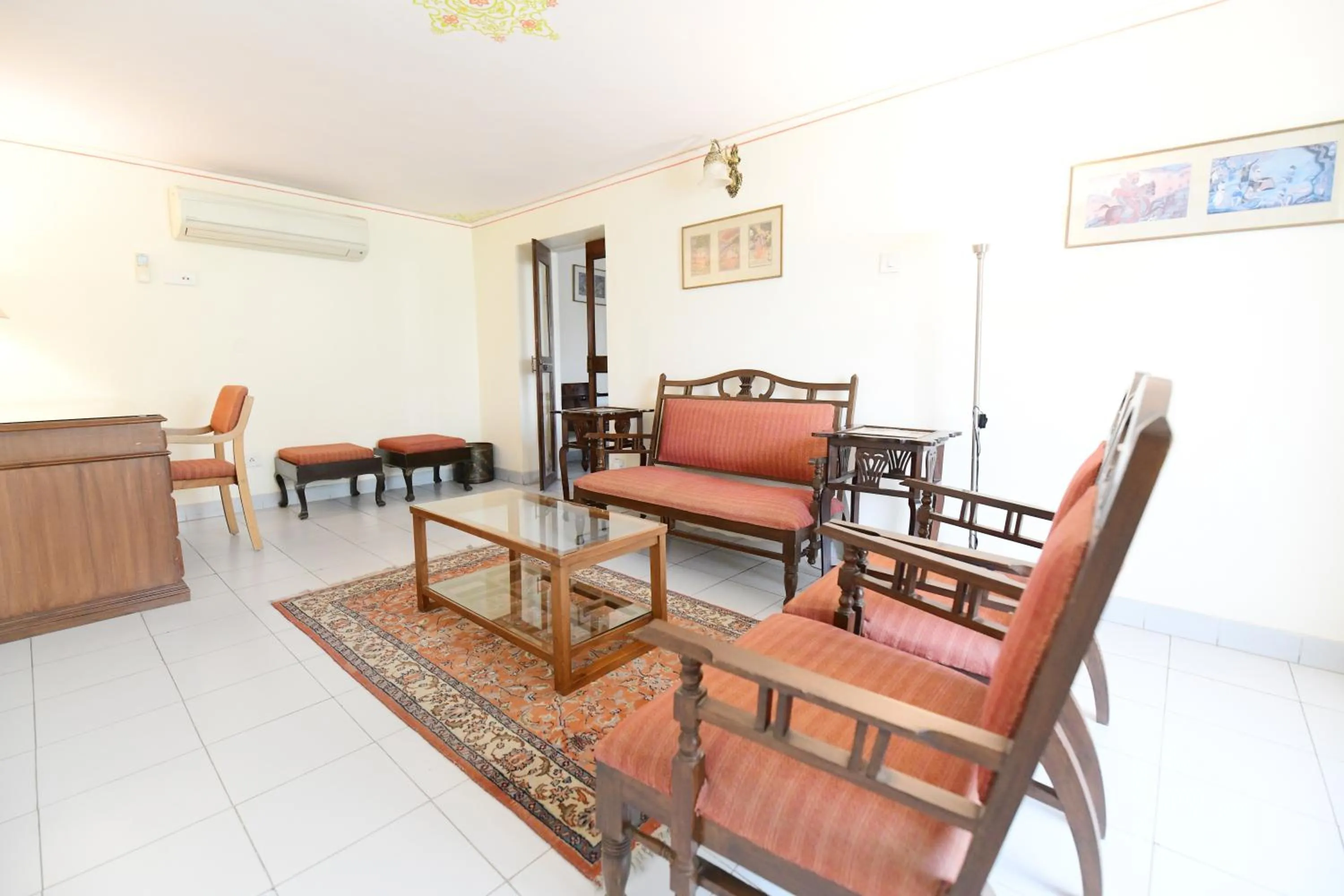 Living room in Hotel Meghniwas