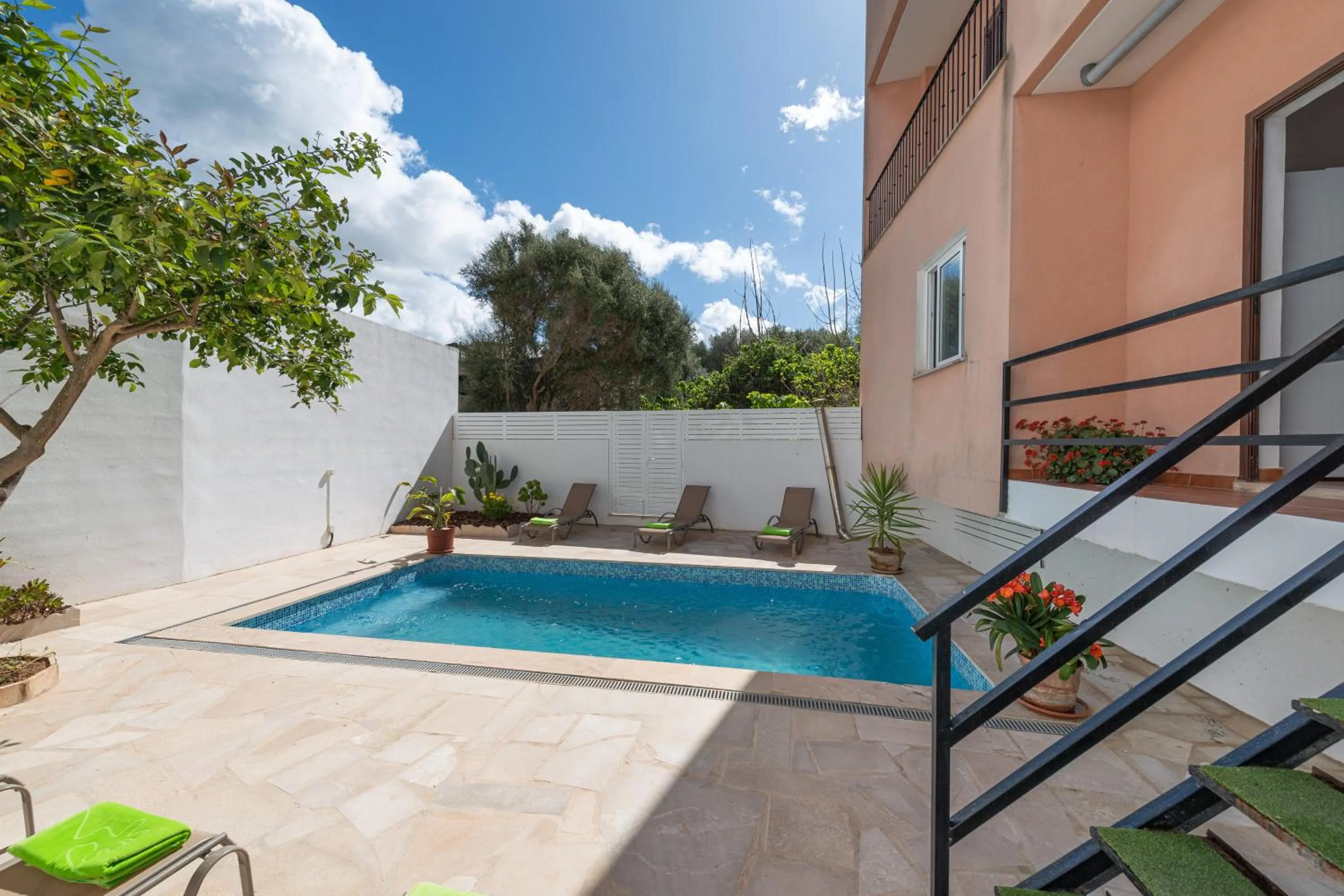 Swimming pool in Can Joan -Maria-