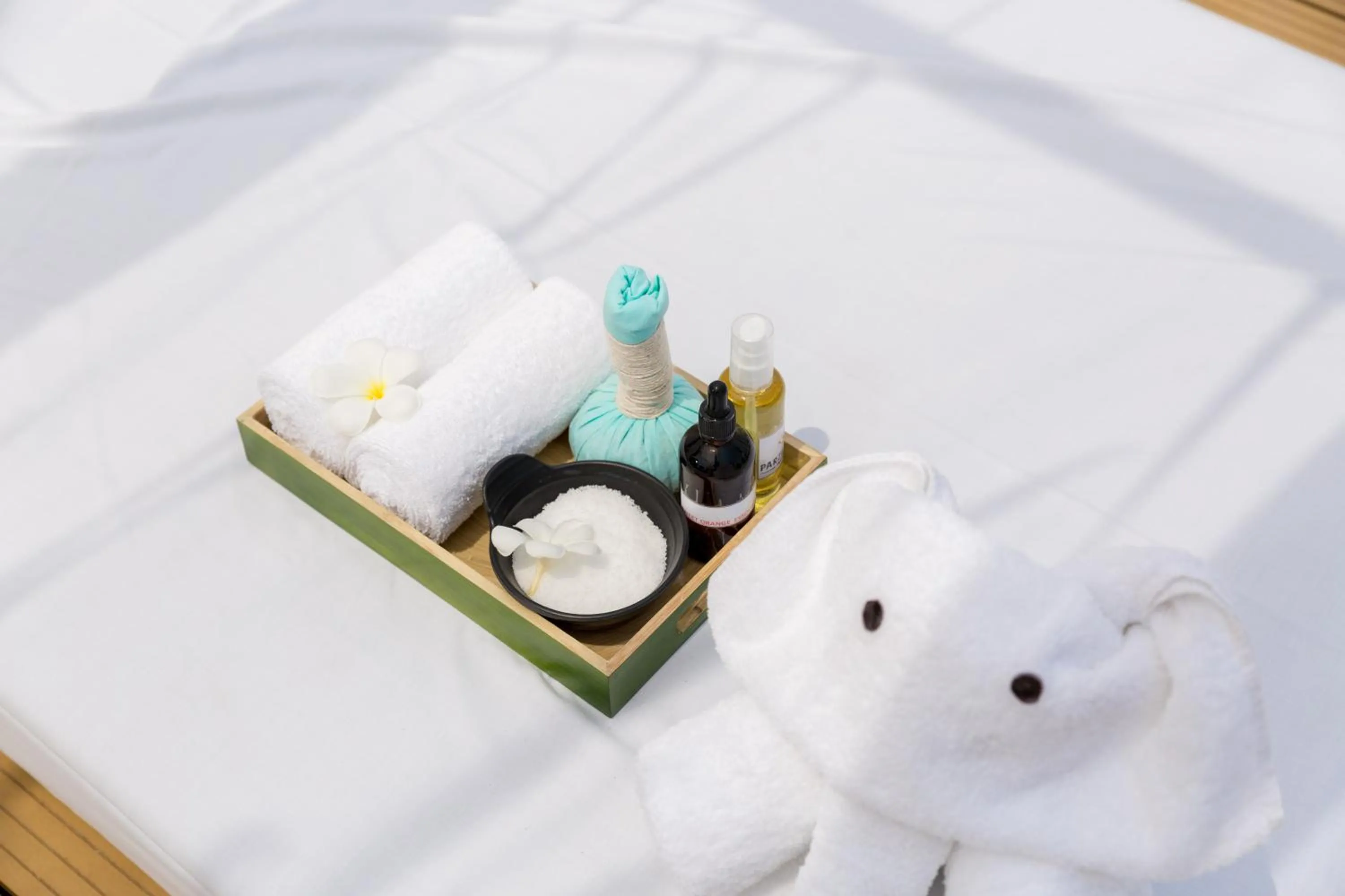 towels in TGT BEACH HOTEL