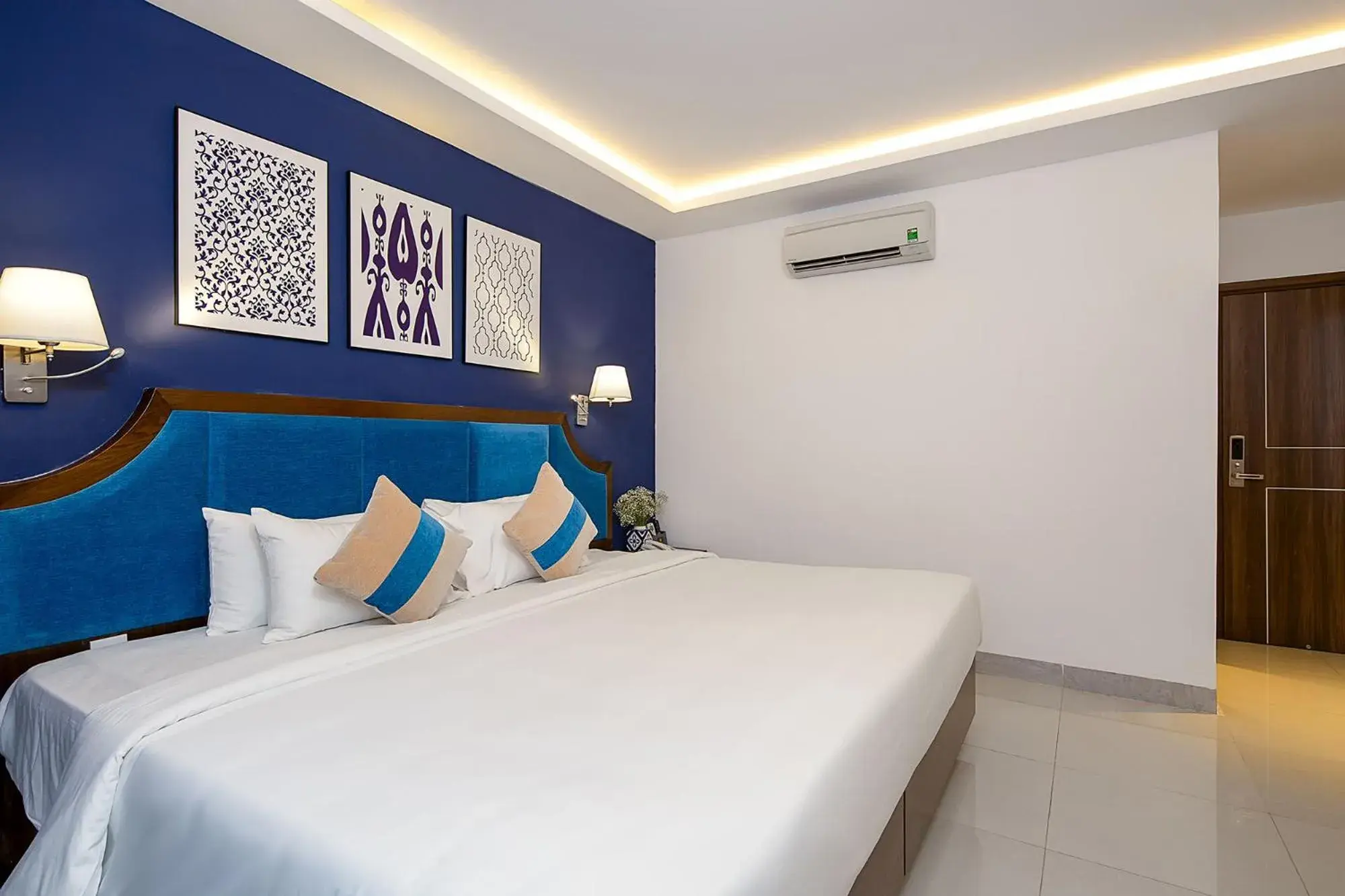 Bedroom, Bed in TGT BEACH HOTEL Bedroom, Bed in TGT BEACH HOTEL