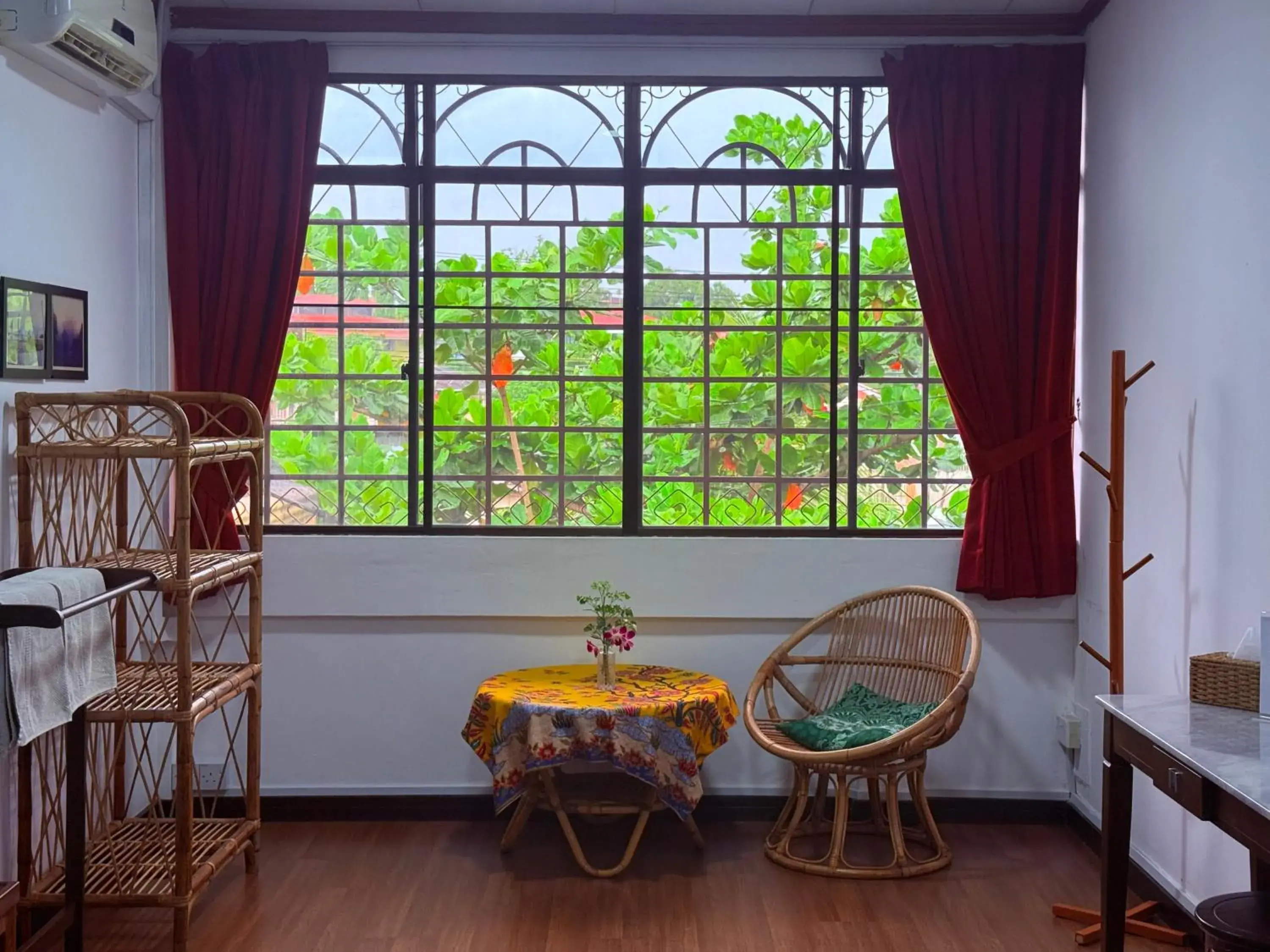 Double Room with Shared Bathroom in HAKS Boutique B&B with Pool & Farm-to-Table Dining Double Room with Shared Bathroom in HAKS Boutique B&B with Pool & Farm-to-Table Dining